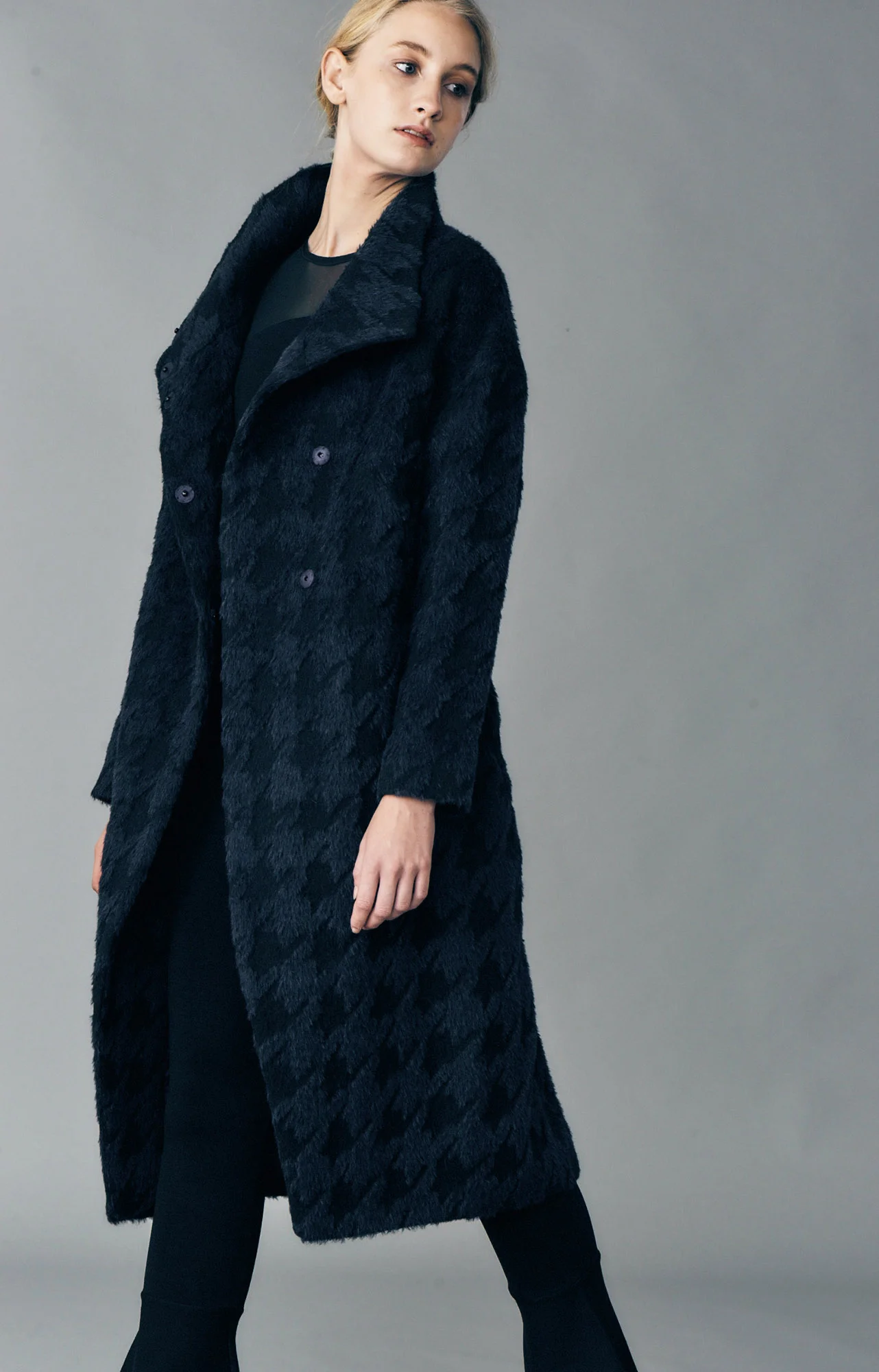 COAT JAZMIN AT-336 Colors: houndstooth blue/black Sizes: XS, S, M, L, XL