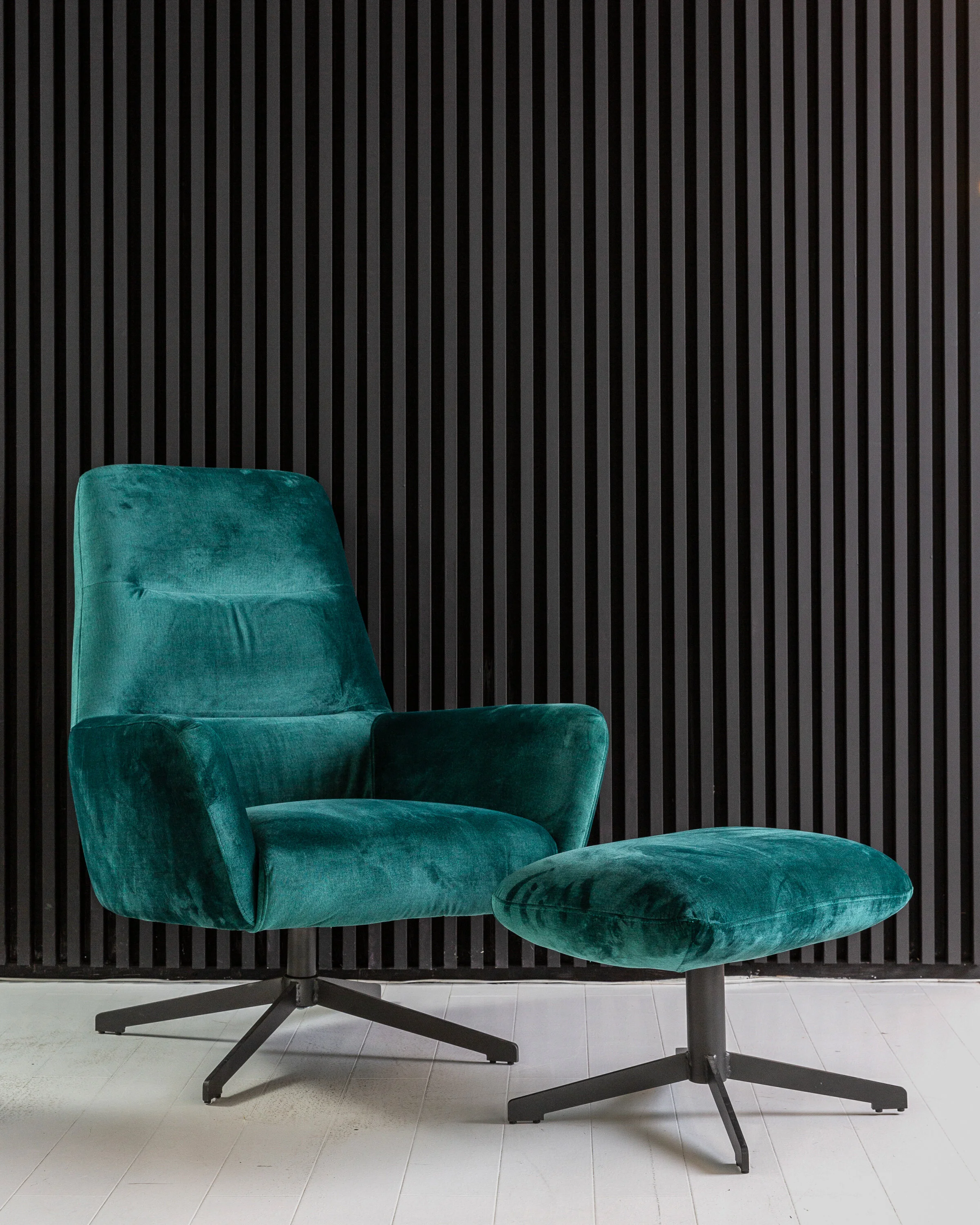 4. armchair BEAT [MOLI] 1.jpg