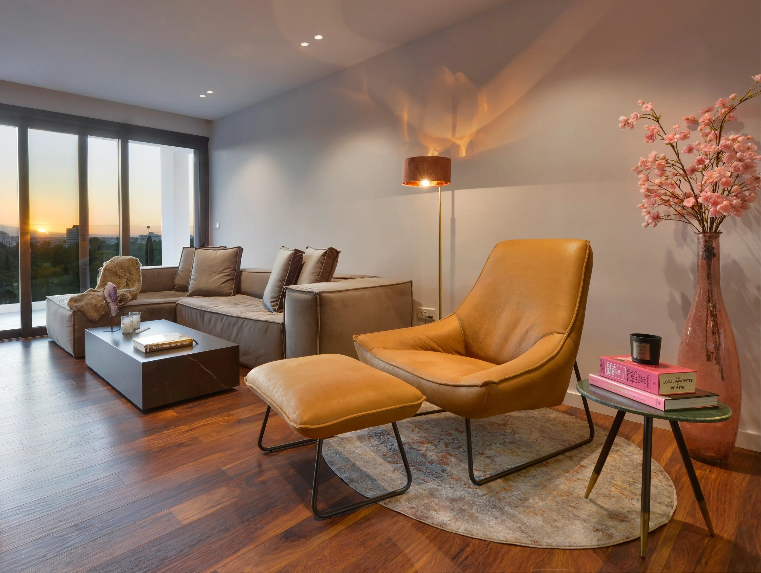 24. armchair SOCIAL [MALIA] 2.jpg