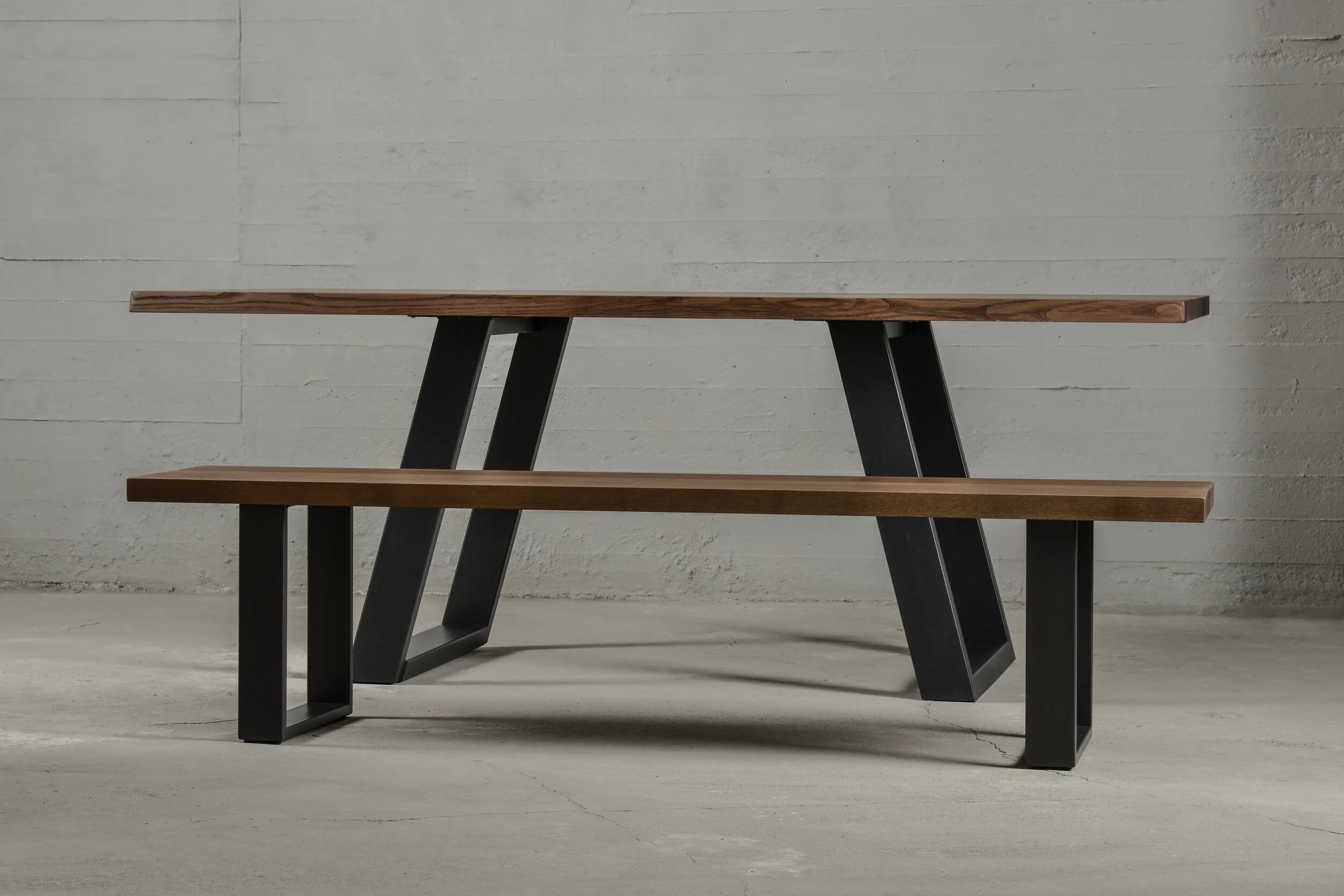 27. table REVERSE 1.jpg