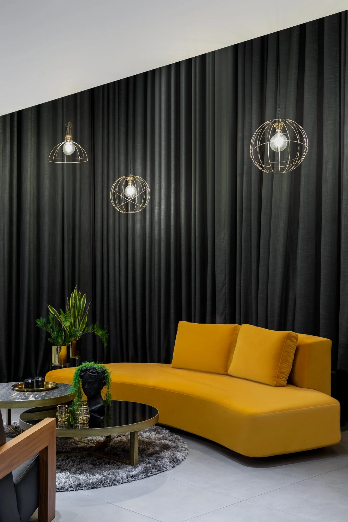 sofa DEBET 4TH.jpg