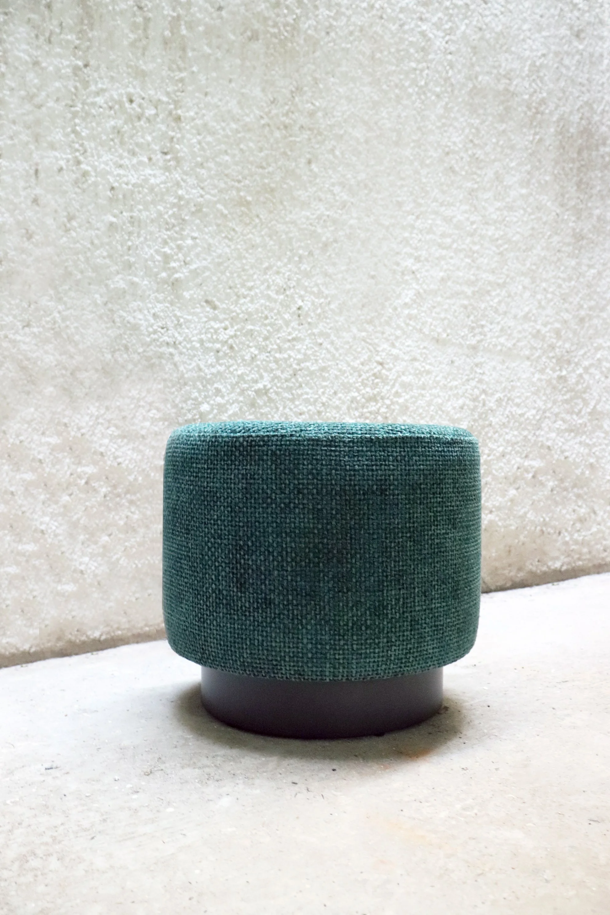 low stool ELIOT - R last.jpg