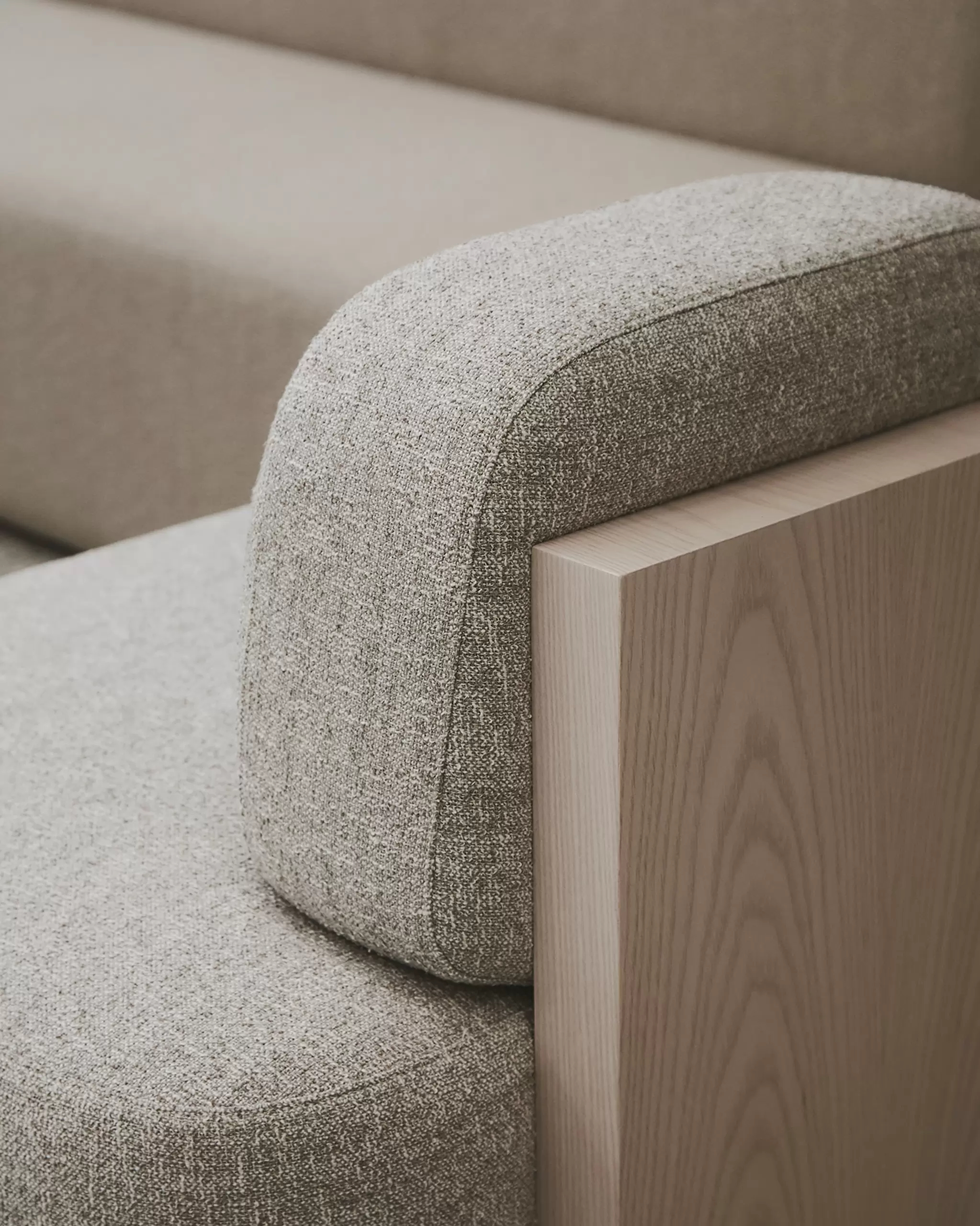 18 Masterful_Creations_Cyprus__SECOLO _ Contemporary Design Furniture Made in Italy.png