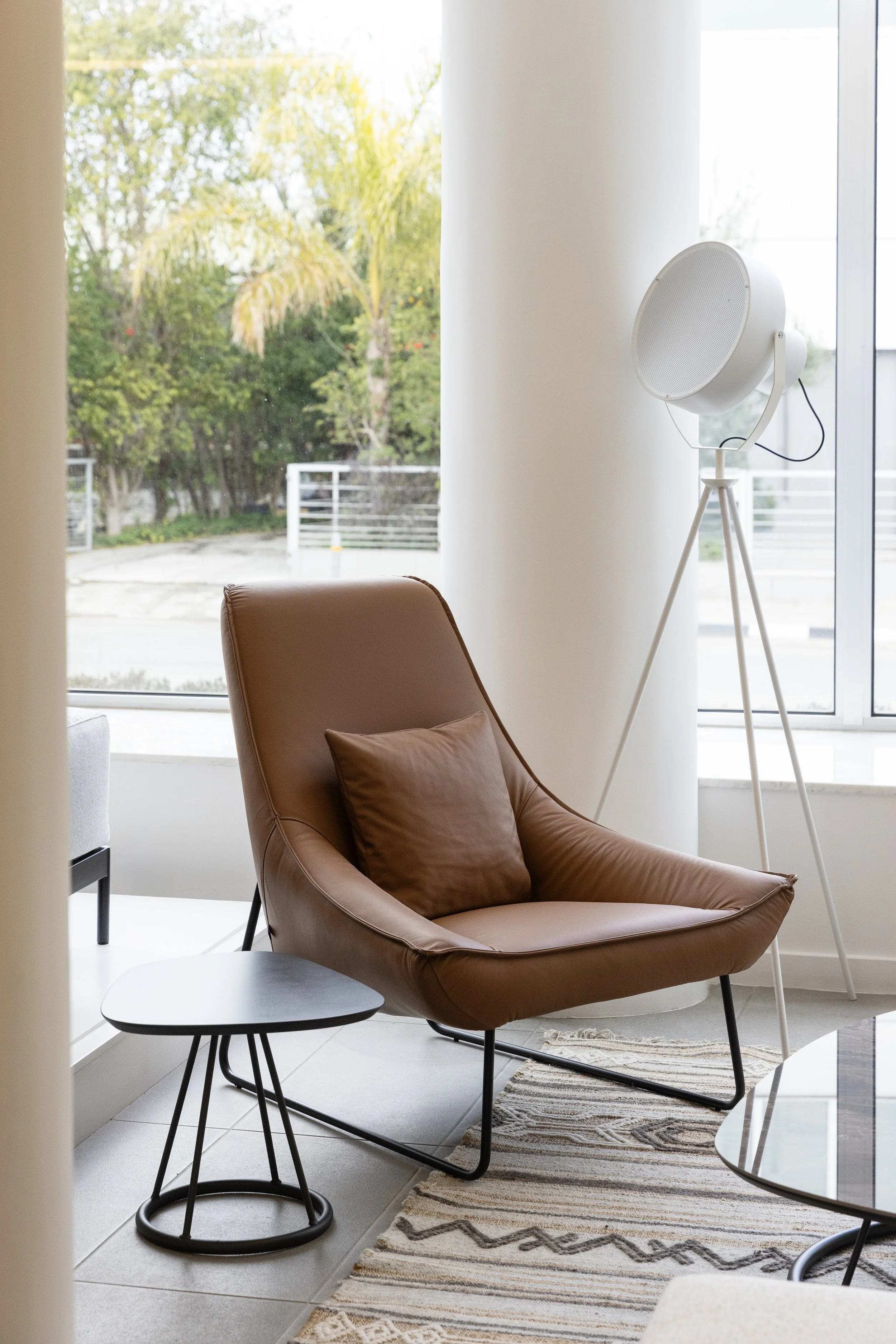 MCShowroom_250220_0003.jpg