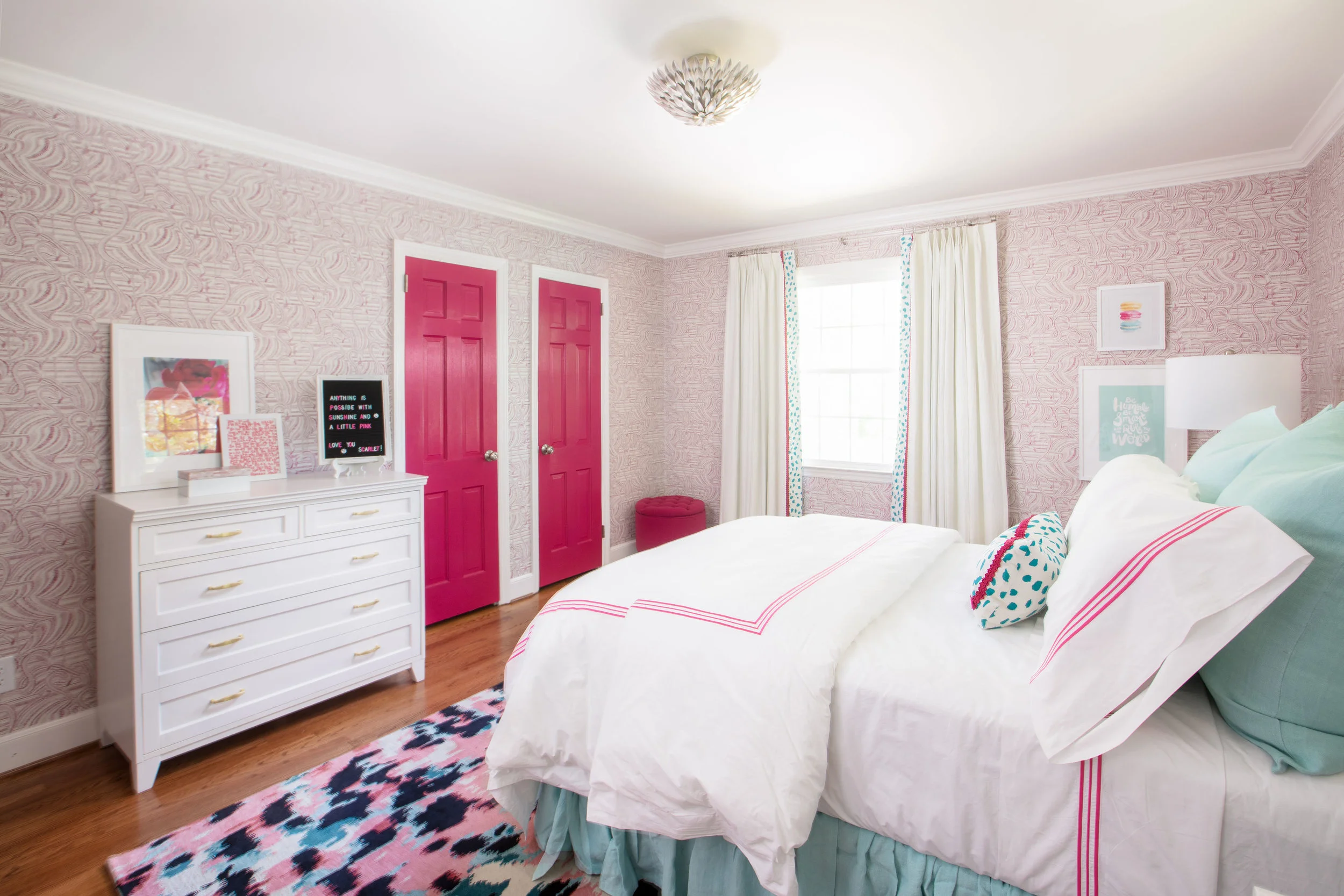InteriorDesign_oneroomchallange_pinkroom-6.jpg