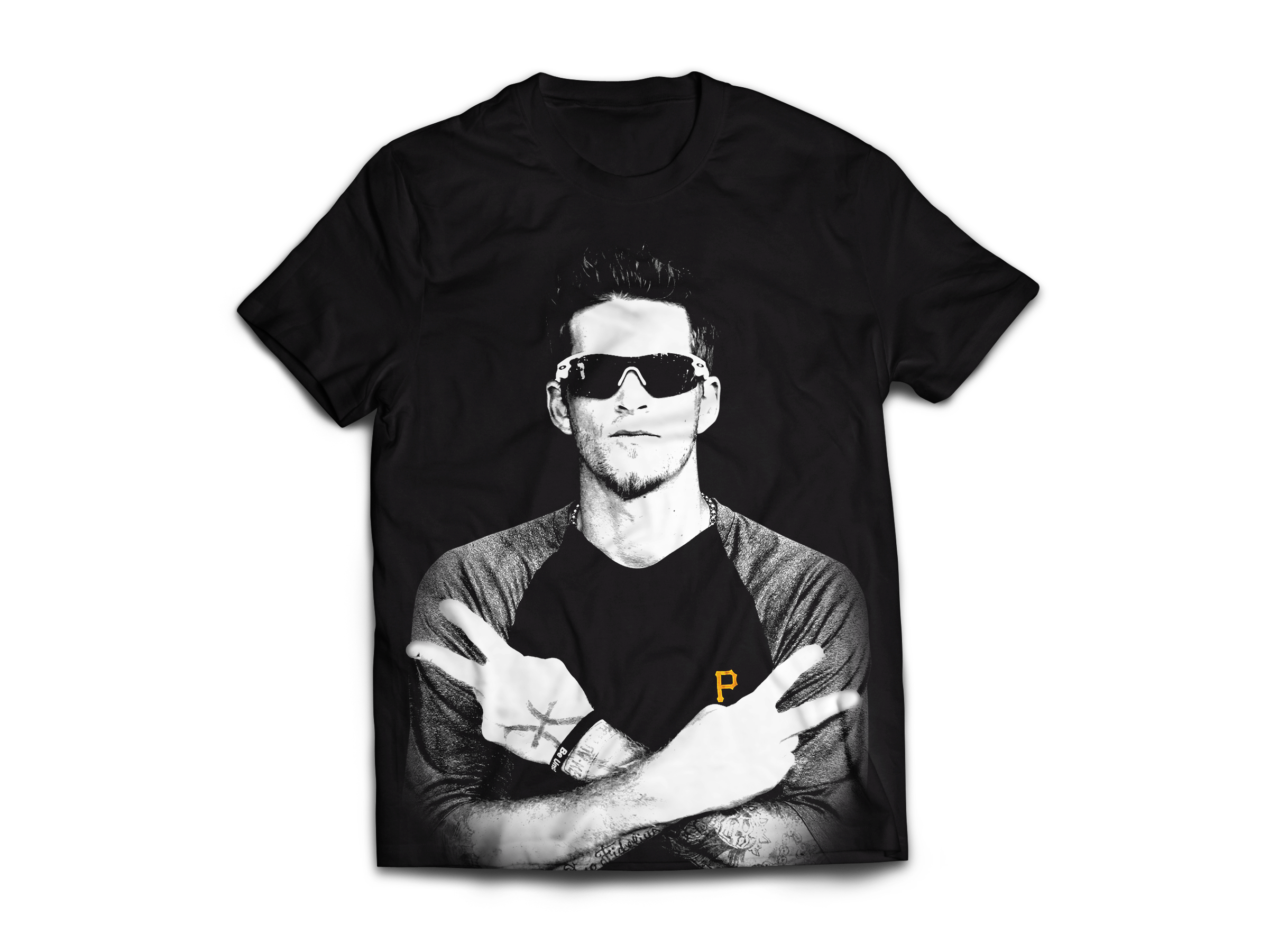 TEE-BURNETT-BLK.png