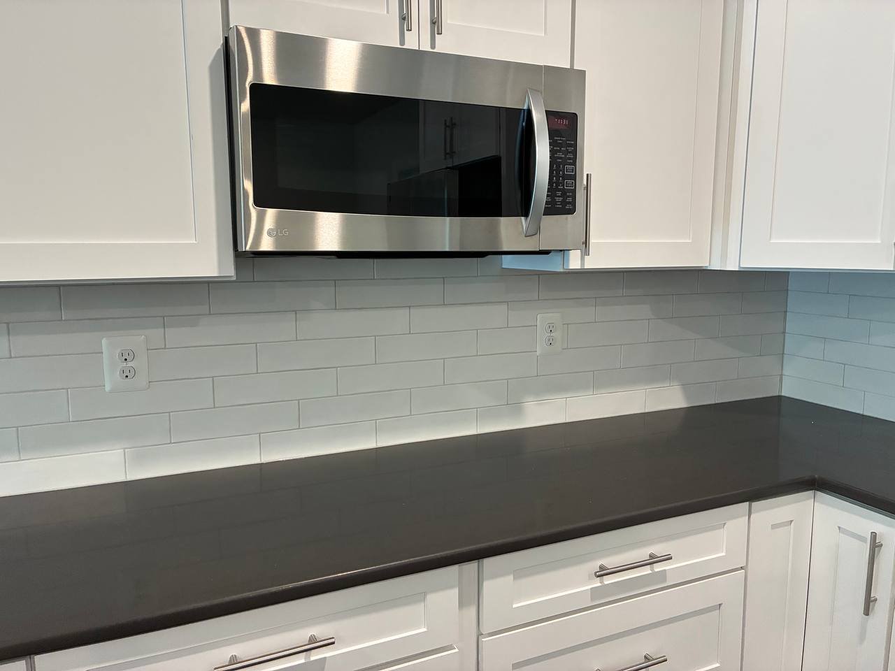 Backsplash 1.jpg