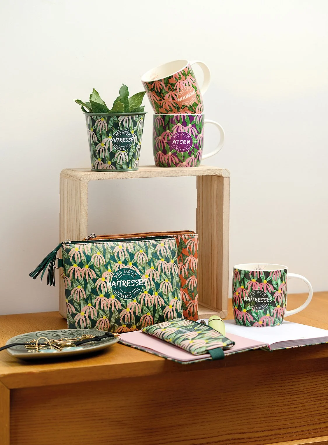 Imprimé floral pour collection de cadeaux de fin d'année