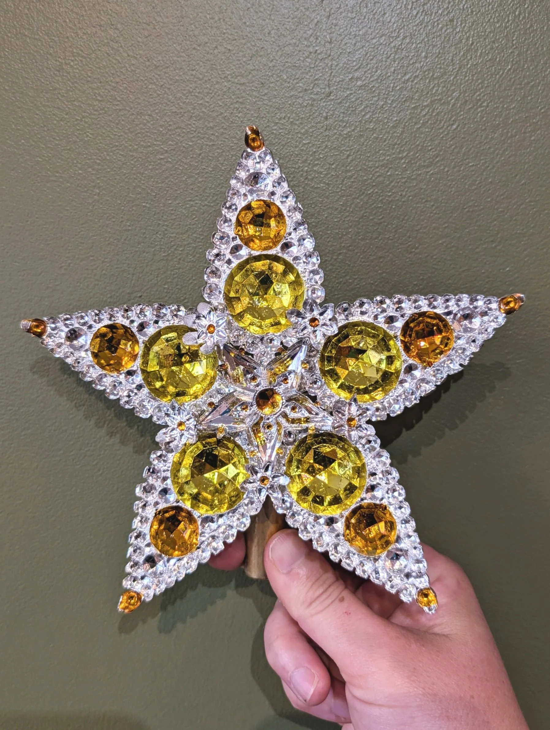 5-Point Gold Treetop Star SHIPS NOVEMBER