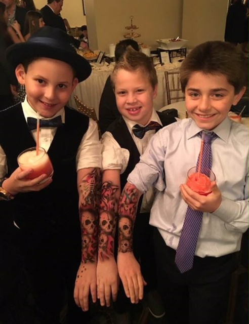 Amazing temporary airbrush tattoos for your event!