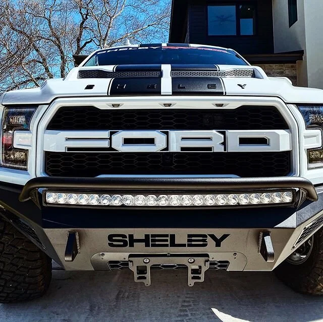 I accidentally became #Texan. I also accidentally realized how much I like these #FordShelby combos...
#shelbyraptor #fordshelbyraptorbaja #2020raptor