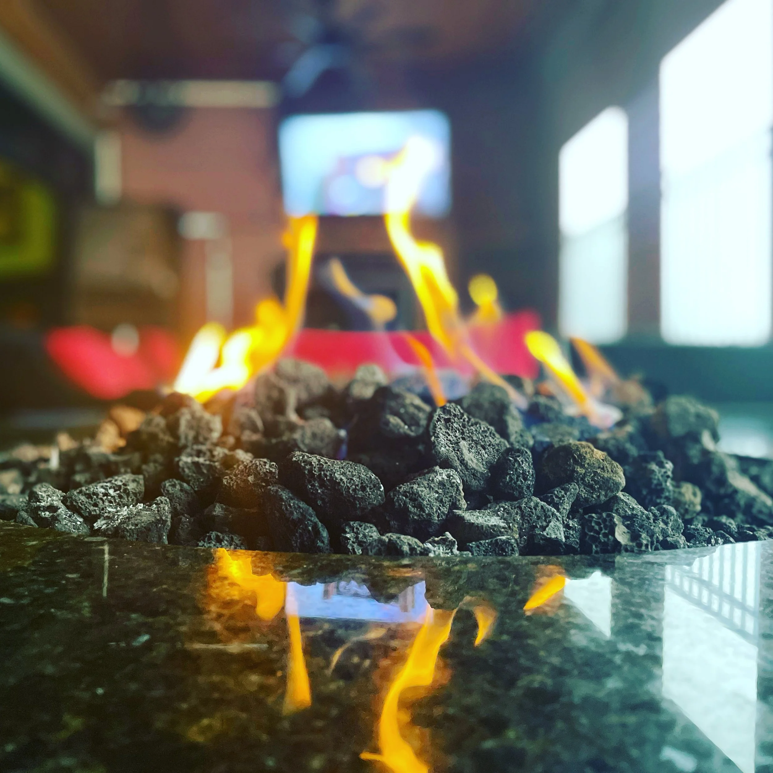 LIVE MUSIC FROM JIMMY LITTLE