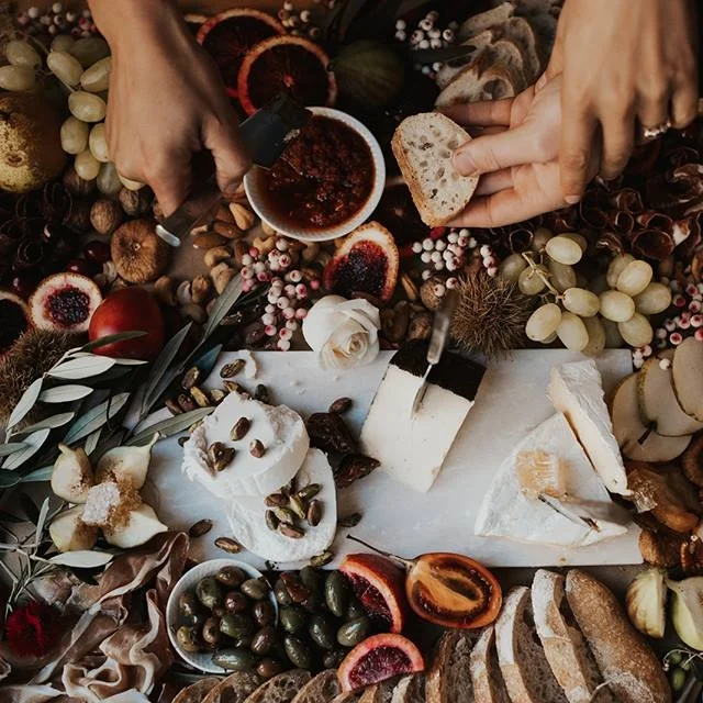 lavish grazing table .jpg
