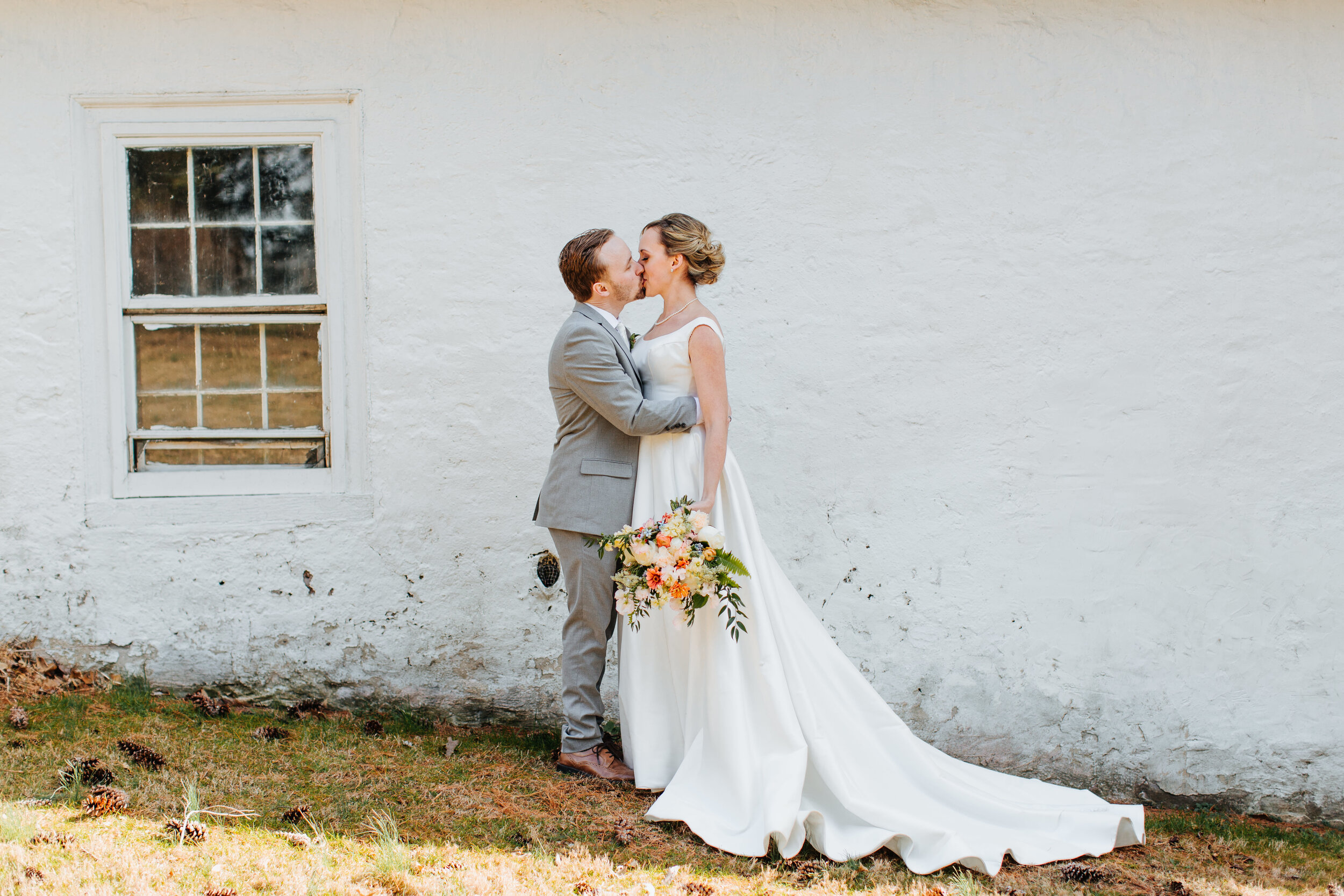 Our Wedding Story: "We never received photos from our wedding day"