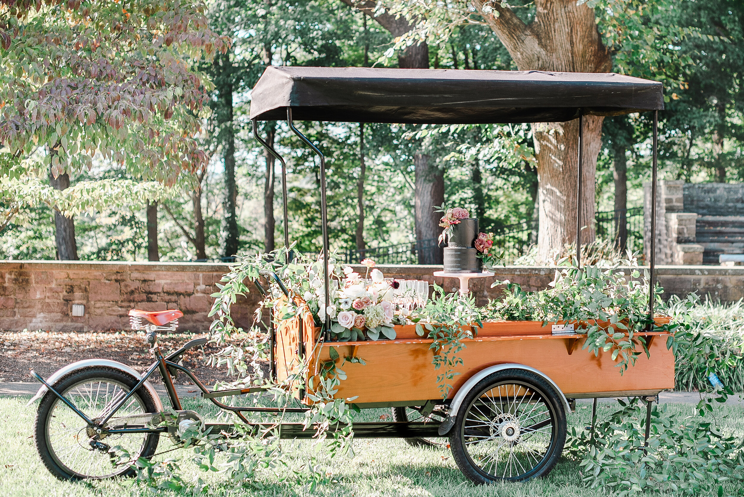 The gorgeous Tyler Gardens in Newtown, PA is the perfect location for a dreamlike late summer wedding. Ruffled Blog and Copper and Chloe's Romantic garden vision came to life when dressed with the amazing florals by Belovely Design. It was as though…