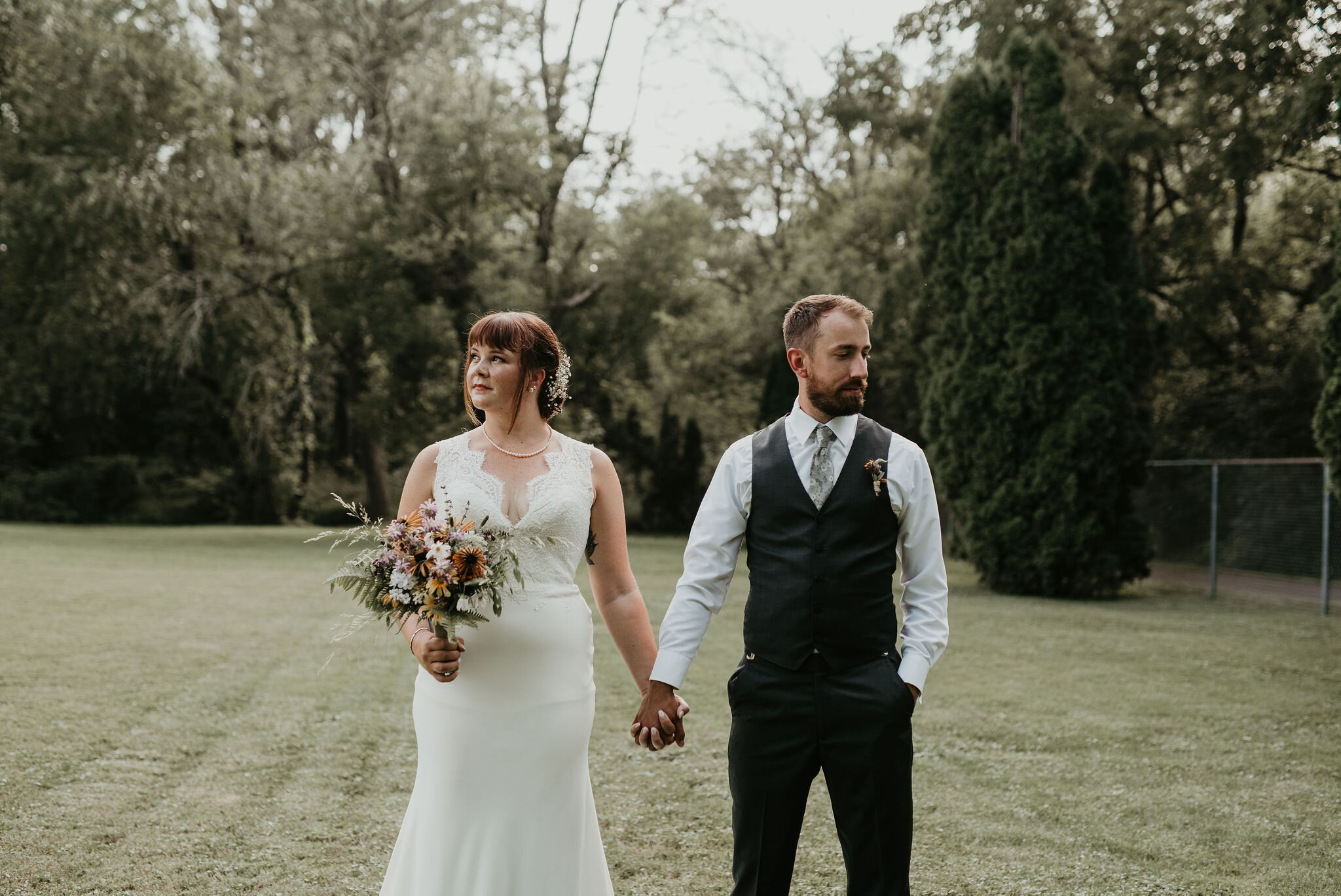 This bucks county, Pennsylvania backyard wedding turned out more perfect then imagined for Lauren an John who decided to elope this summer at home with their closest friends and family. Photographed by Rachel Betson Photography