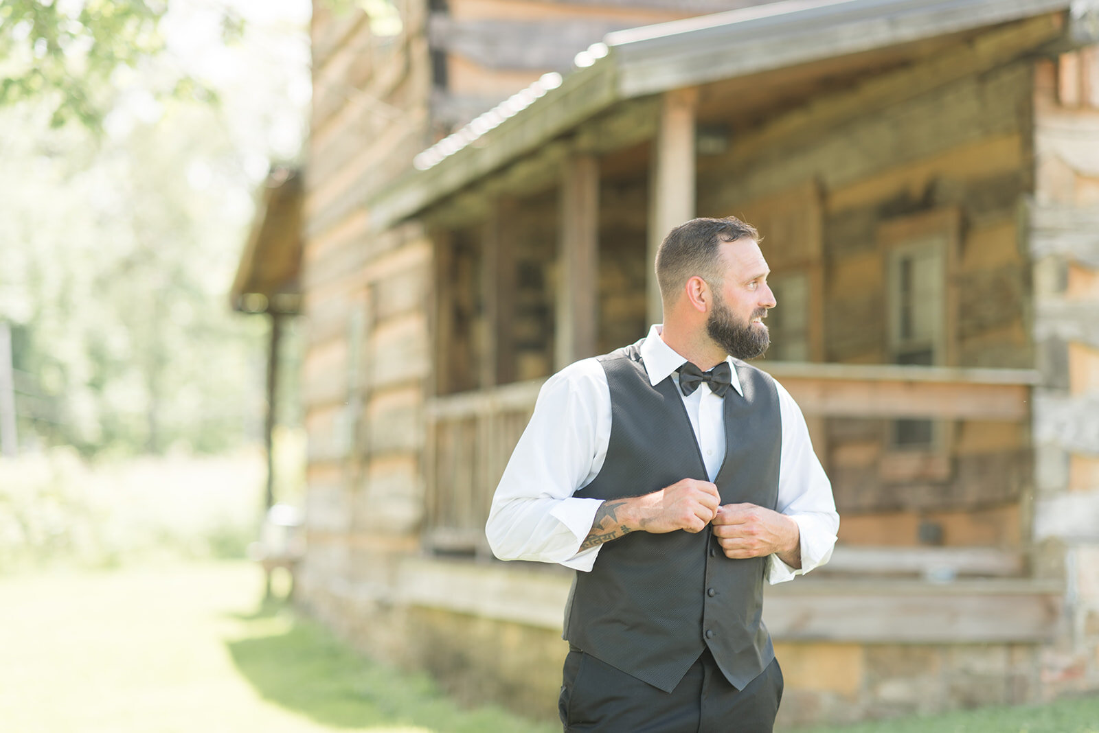 Whimsical Cabin Elopement Inspiration in Ohiopyle State Park