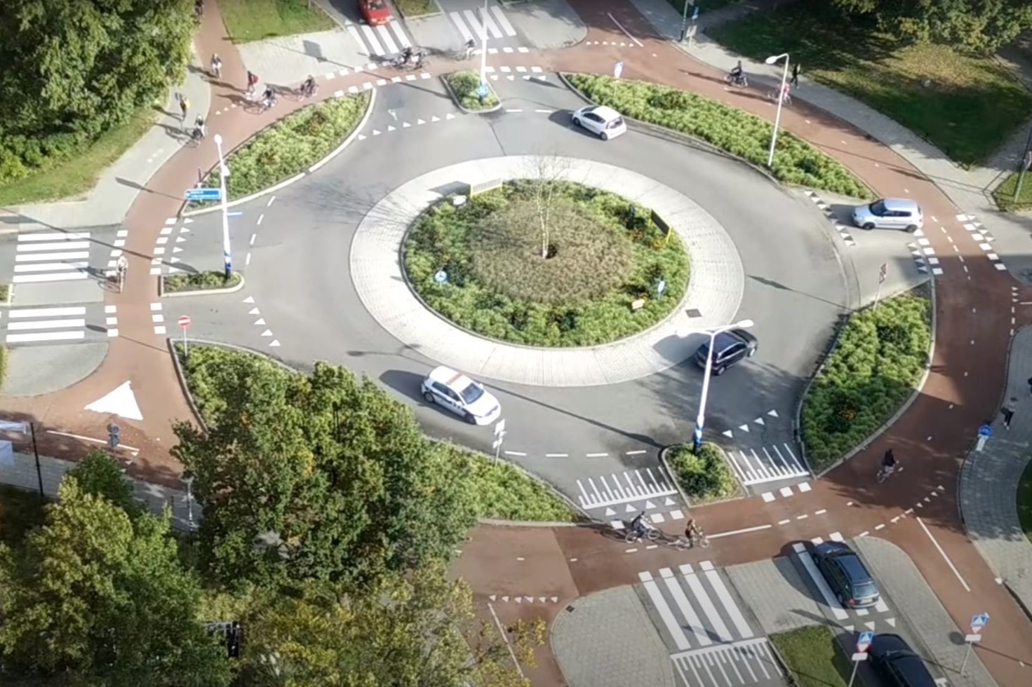 Mobility_Roundabout.jpg