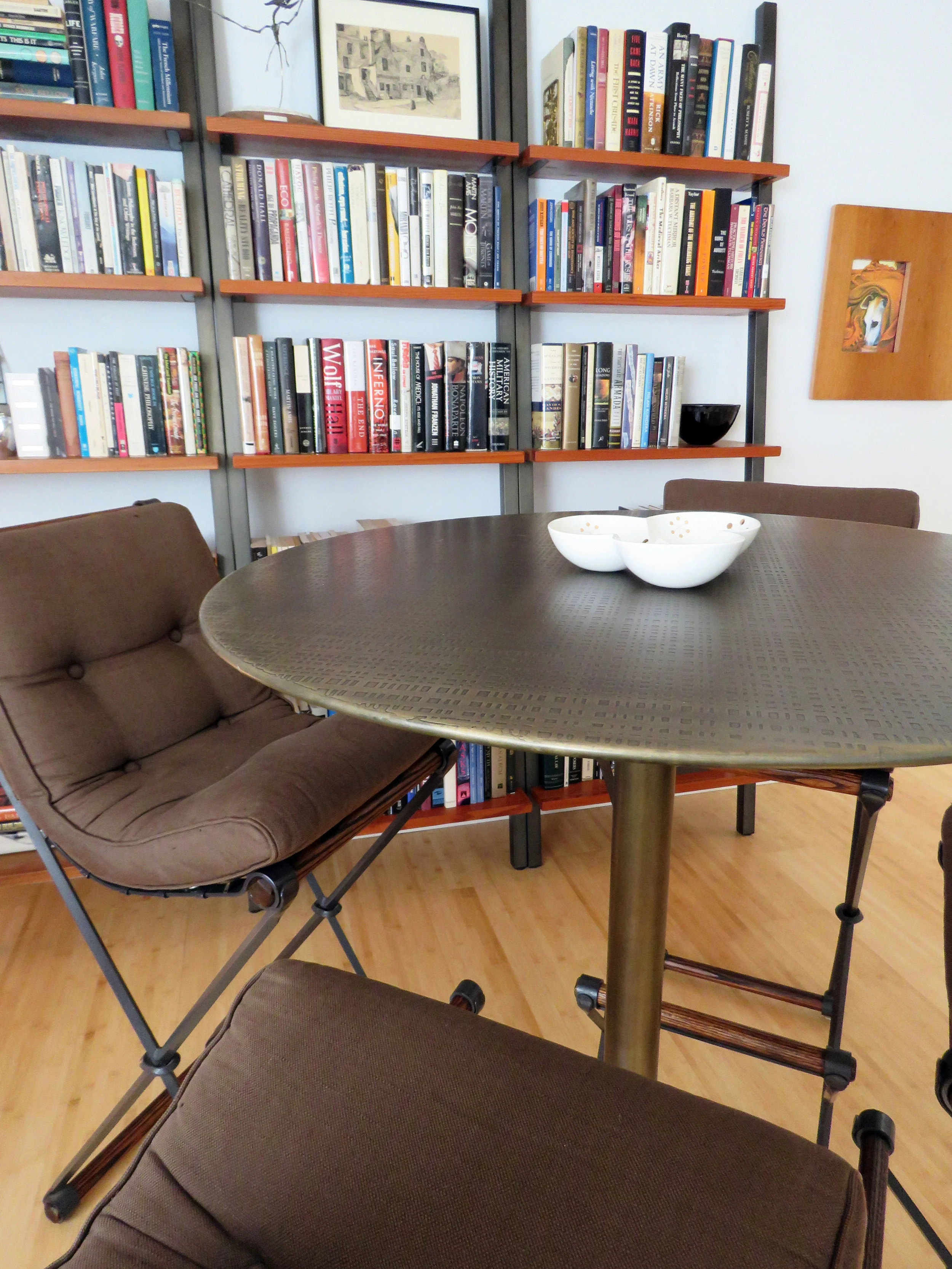 LIVINGROOM6.JPG