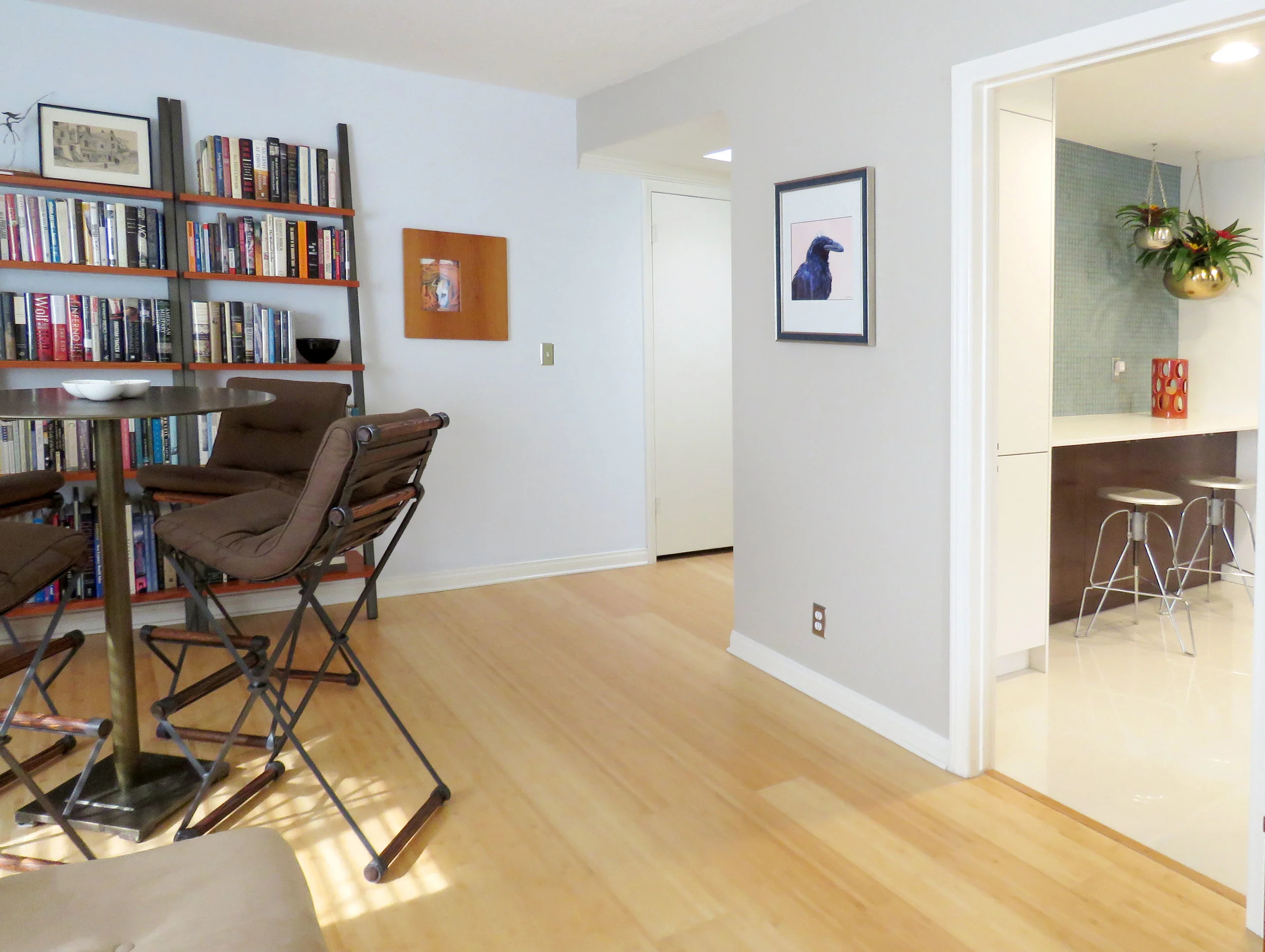 LIVINGROOM10.jpg
