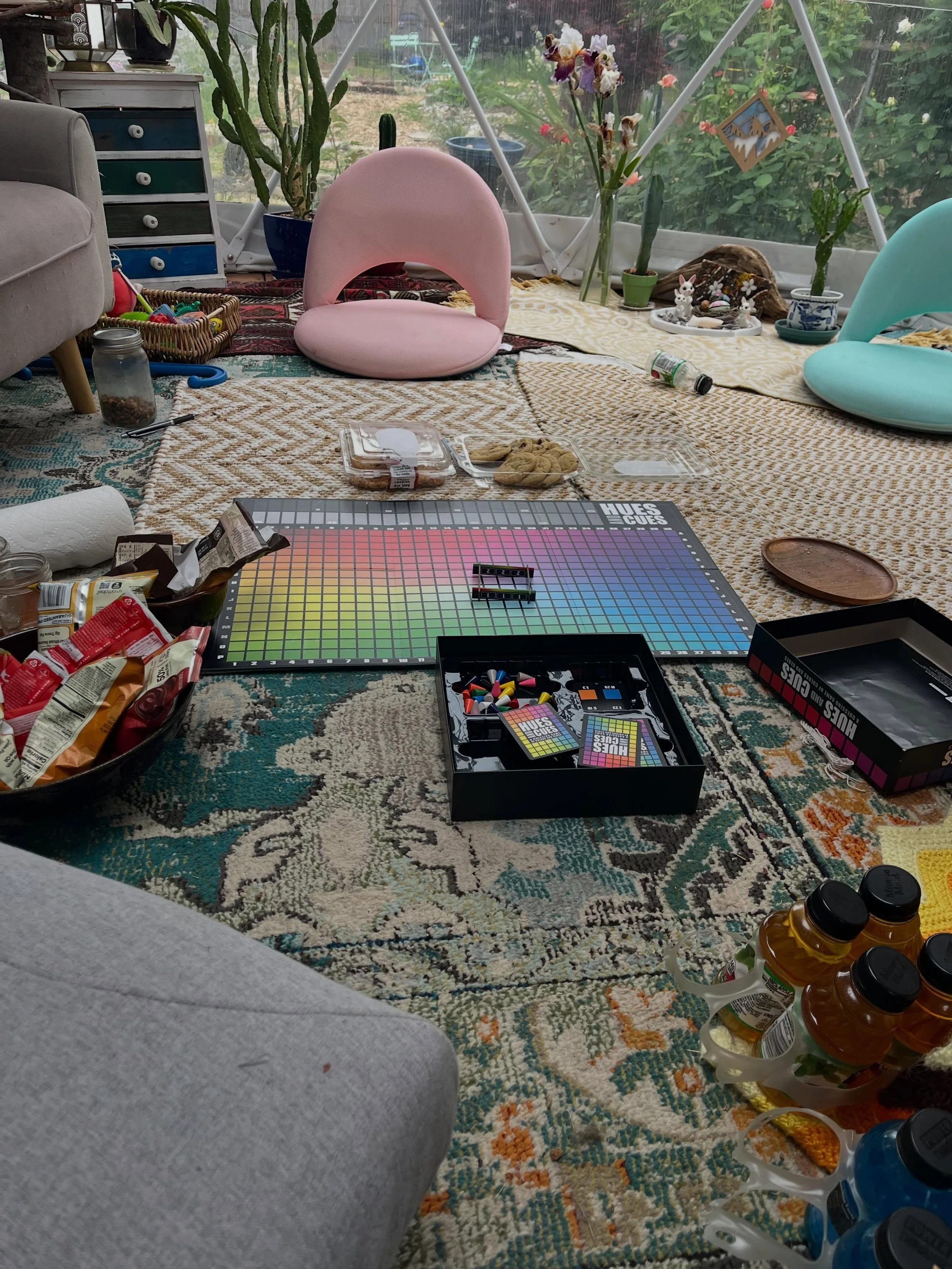 For our last day in my 8 week neurodivergent group FIRE Circle, we close by eating snacks, playing games, and share reflections. Group members are welcome to return for future rounds. Next Teen group will run in the fall! #neurodivergent #peersupport
