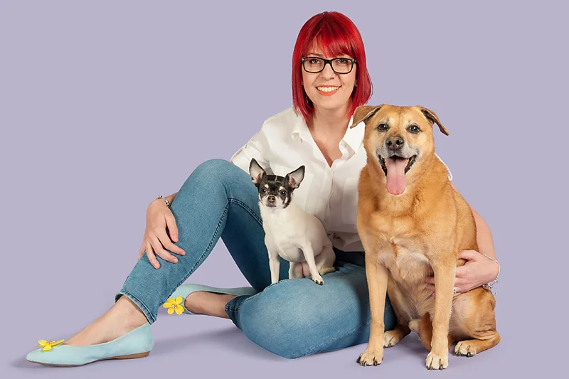 LUCKY & LOLA We had an amazing experience with Paola, she was very understanding about scheduling and very loving with our dogs. We got the floating canvas and absolutely loved it. Great experience thank you so much for capturing the beautiful pictures of Lucky and Lola! - Marlin 