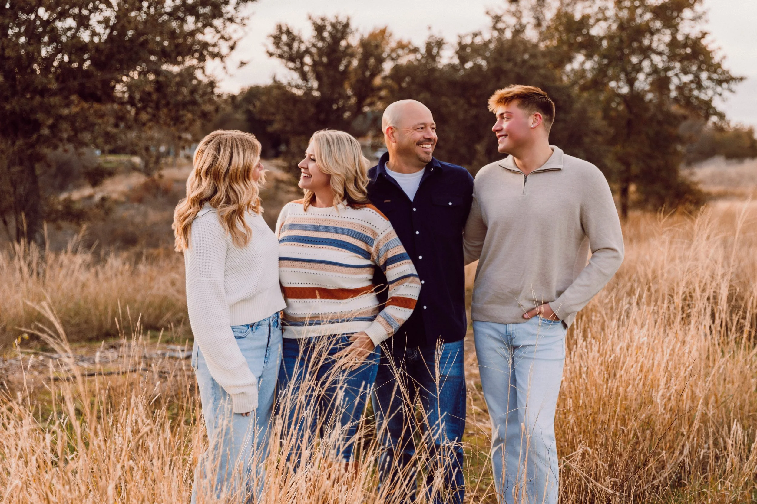 Fall Family Photos at Tandy Hills Natural Area | The Torti Family