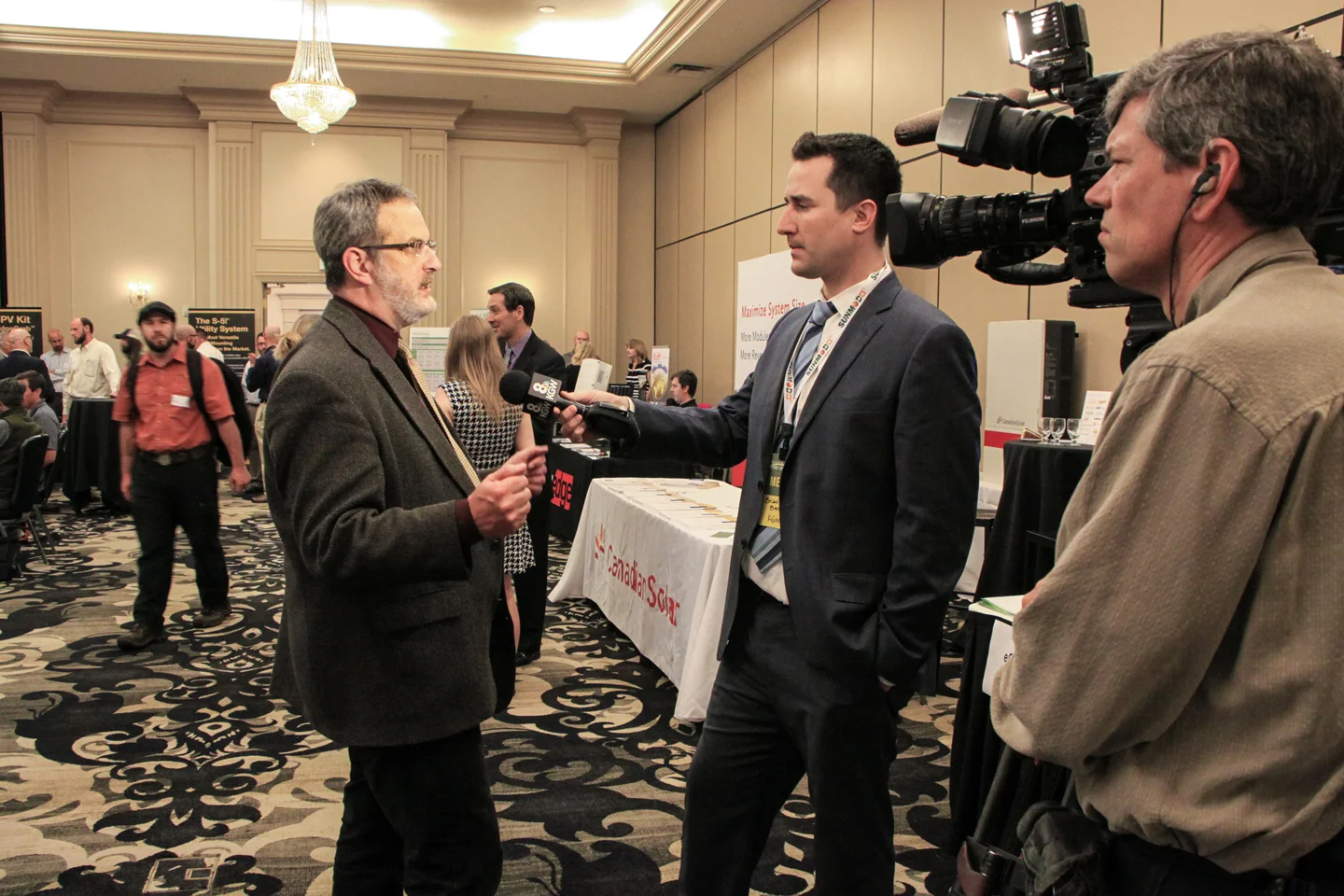 Jeff being interviewed by KGW news at the 2016 Oregon Solar Energy Conference.