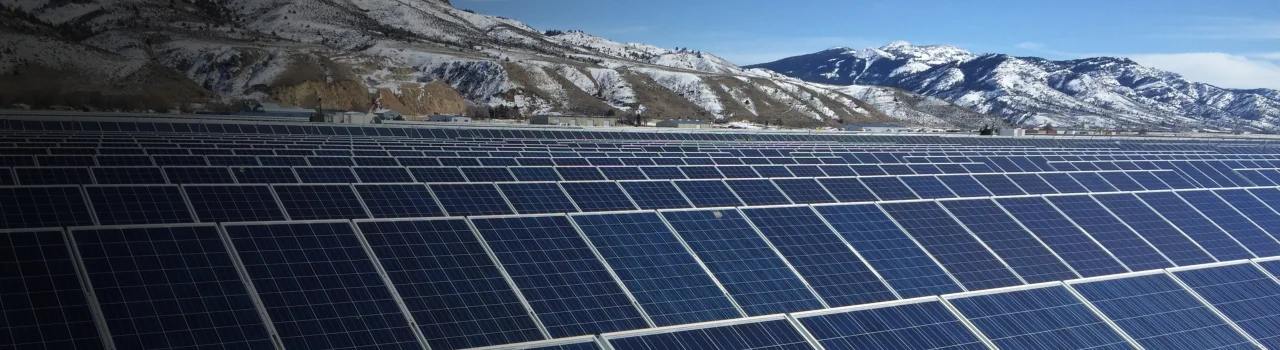 Banner-Black-Cap-Solar.jpg