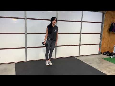 427. Suitcase Carry Lunge