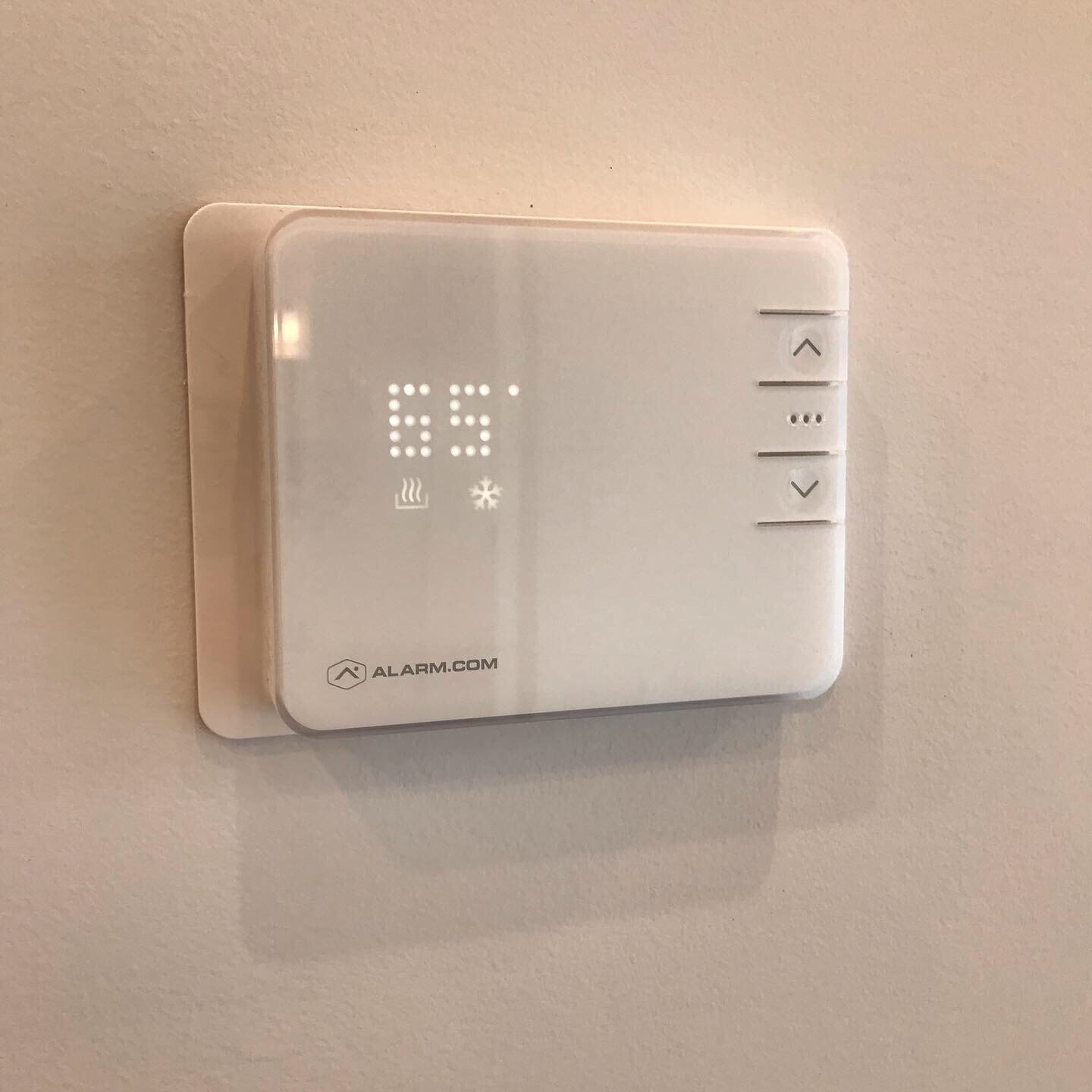 thermostat.JPG