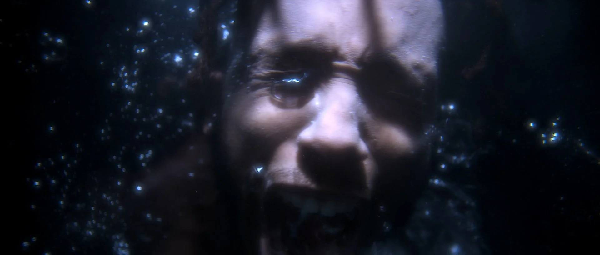 THE THIRST - TOMORROW.00_00_41_14.Still001.jpg