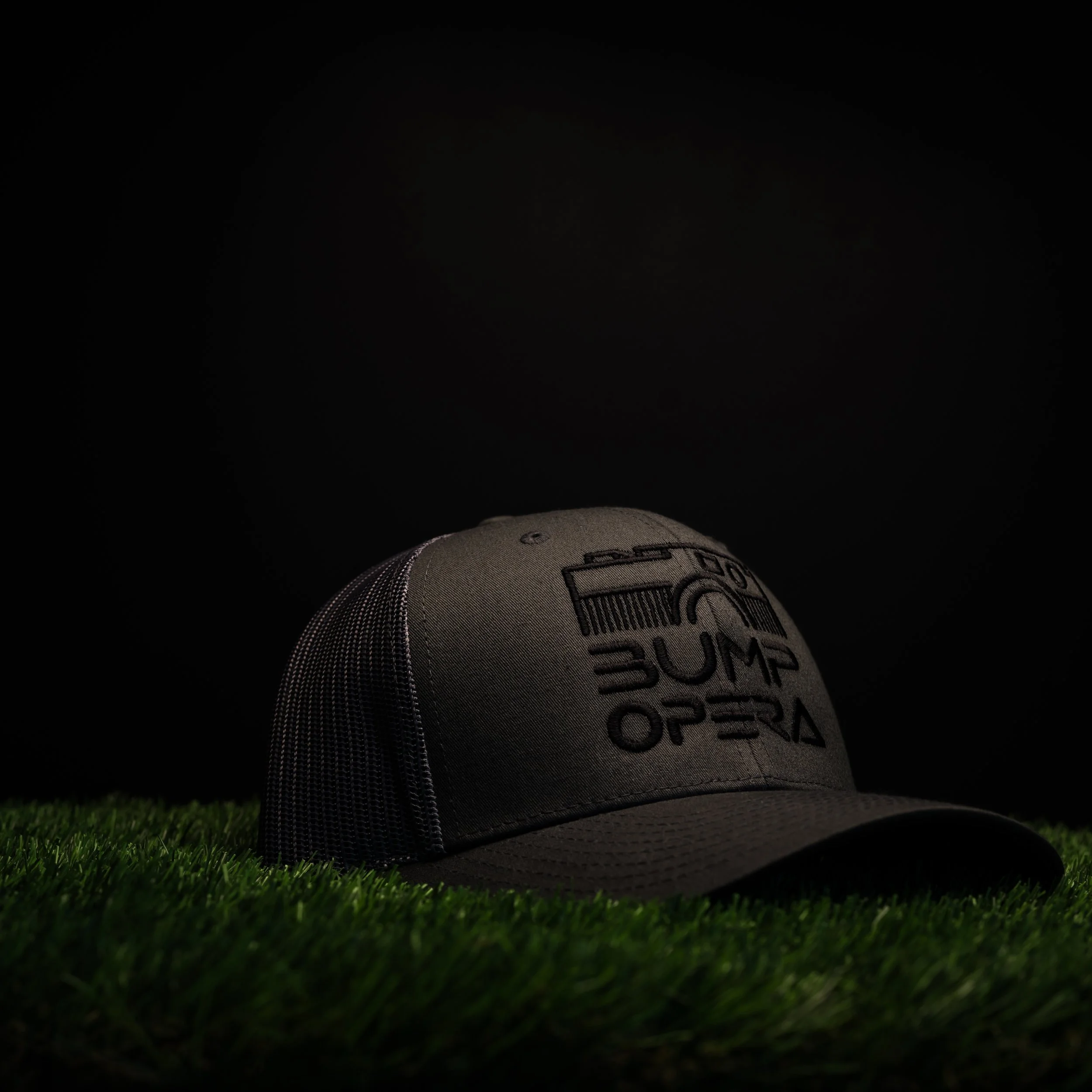BUMP OPERA Trucker Hat