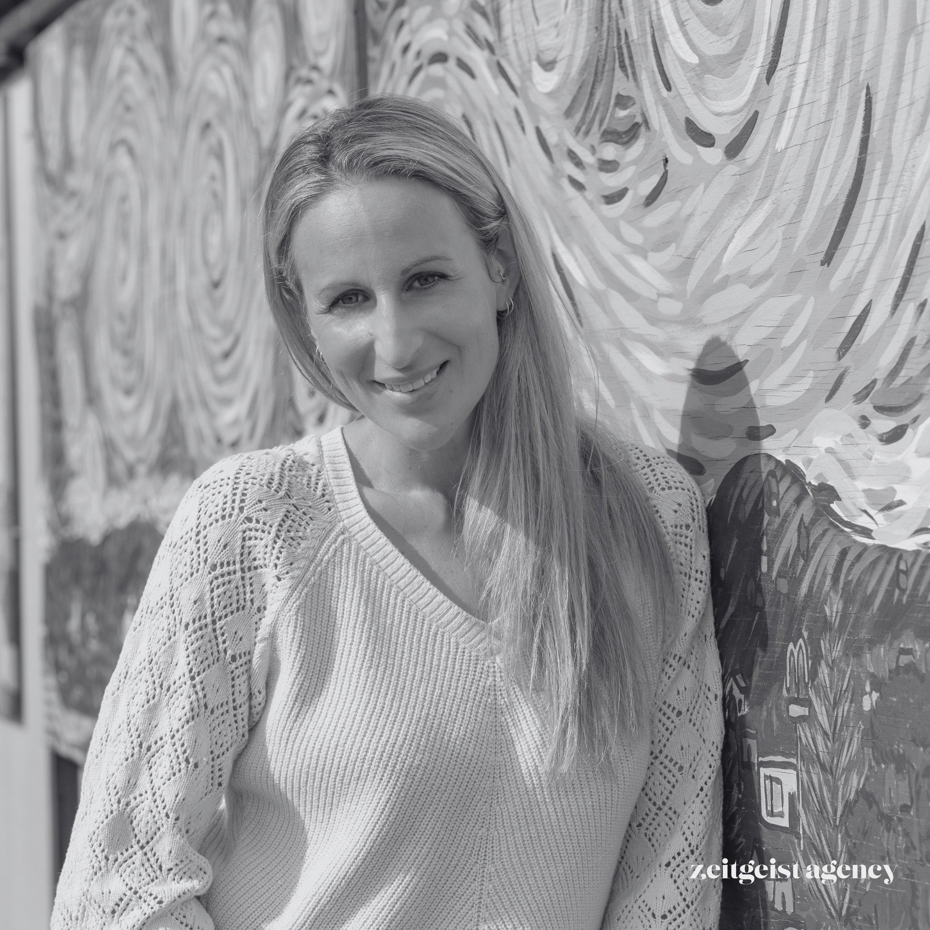 Client spotlight: Shara Curlett

Shara Curlett (@sharacurlett) is a children&rsquo;s author from Aotearoa, New Zealand, where she lives with her husband, two kids, two dogs, and a dragon (bearded, but she&rsquo;s still claiming it). She writes fast-p