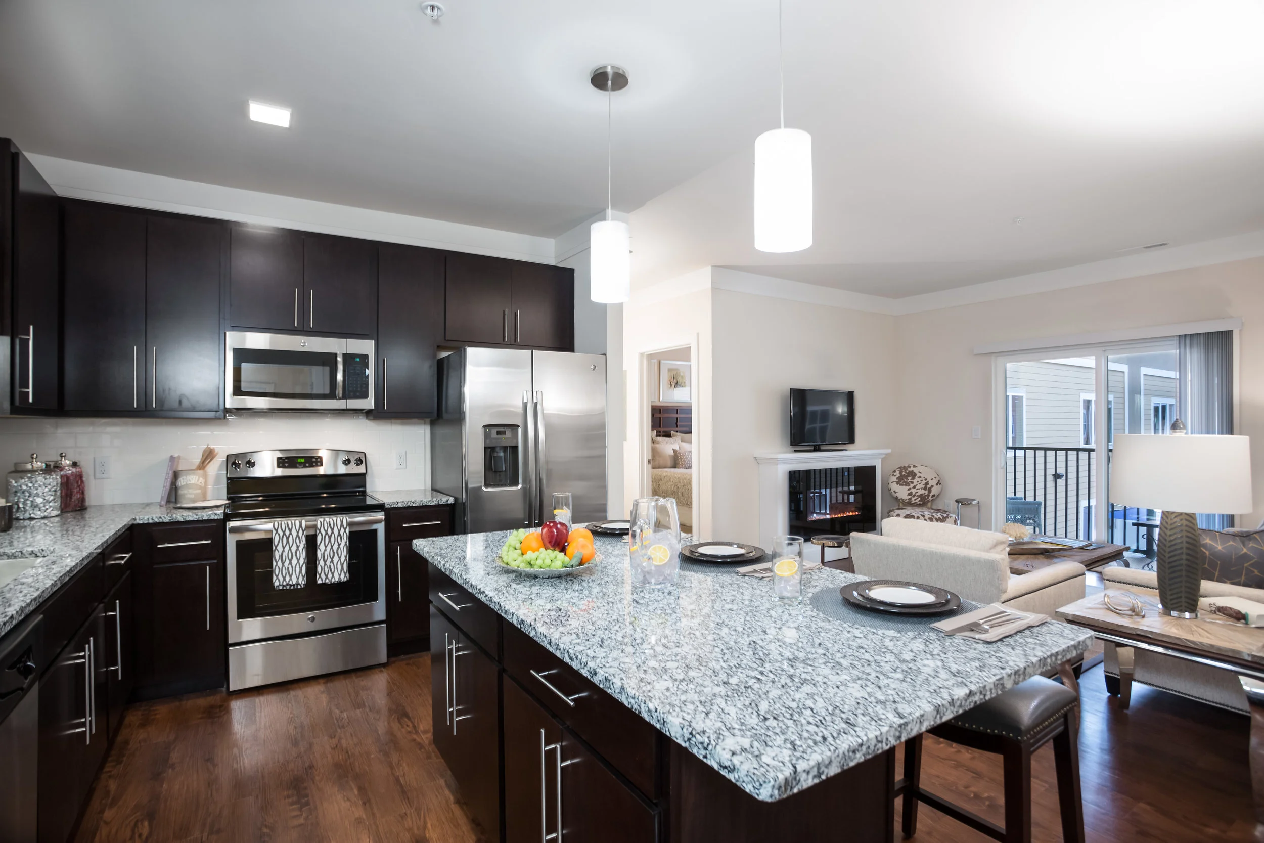 Vanguard Heights Interior Unit Kitchen