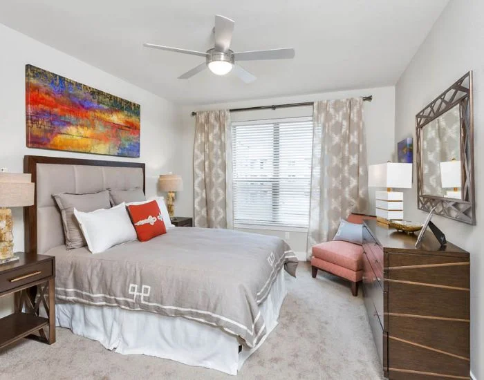bedroom.jpg