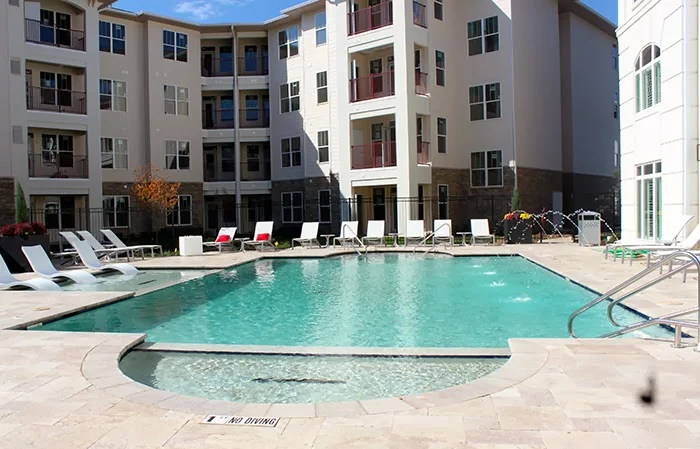 pool.jpg