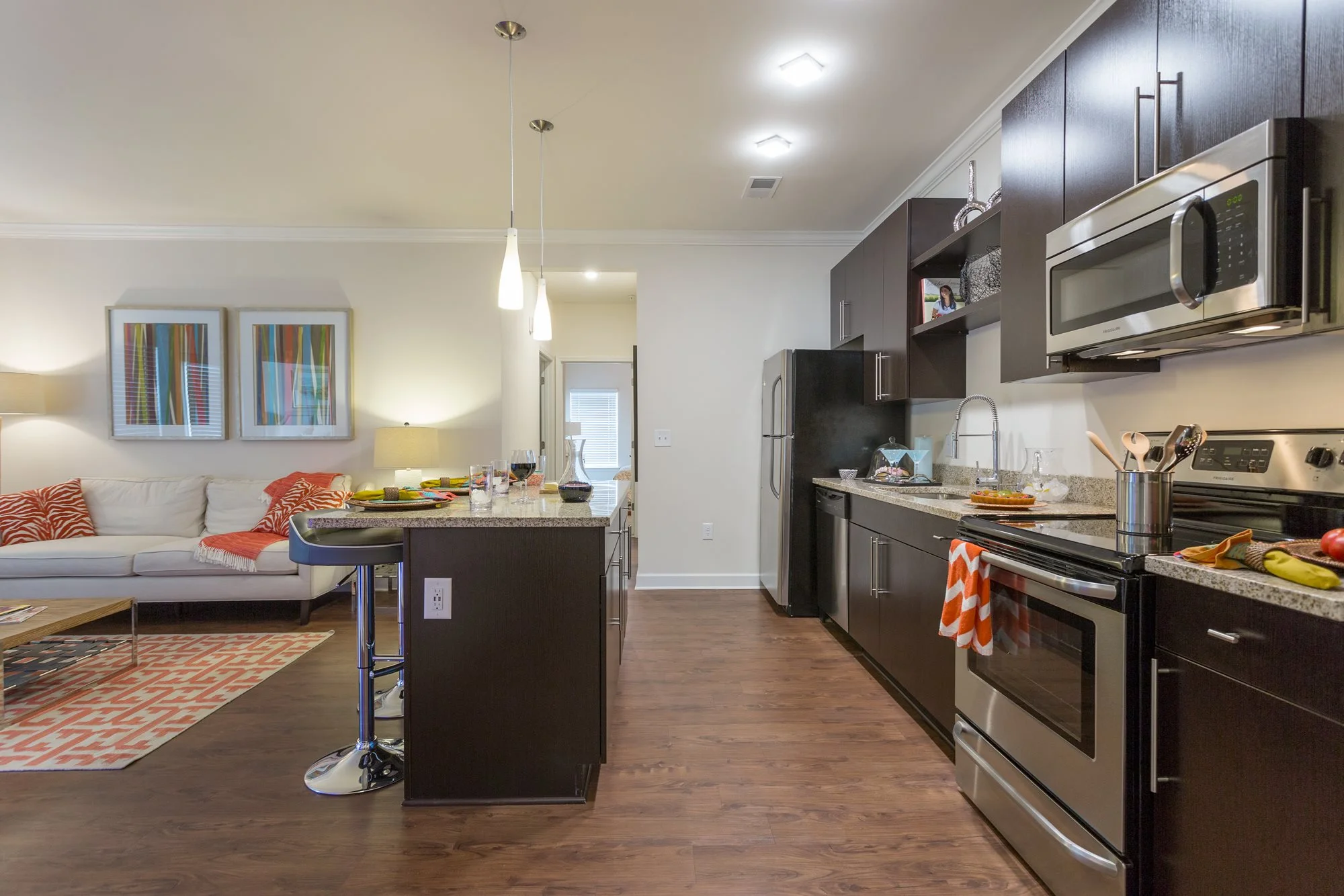 Vanguard-Northlake-3bd-2ba---06.jpg