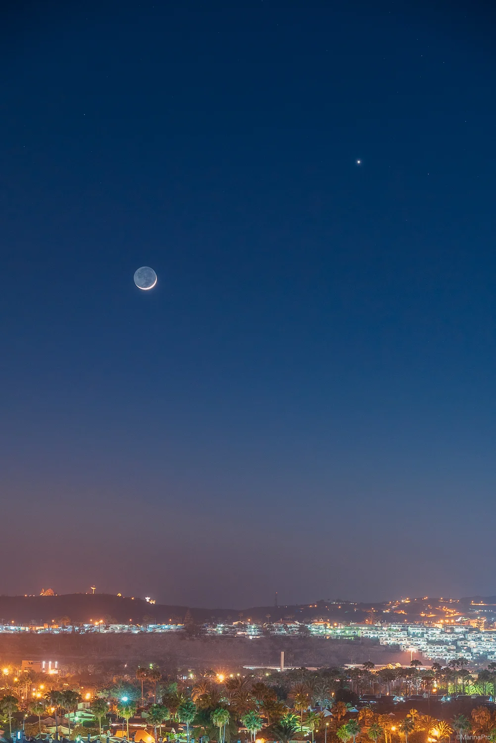 Luna y Venus / The Moon and Venus