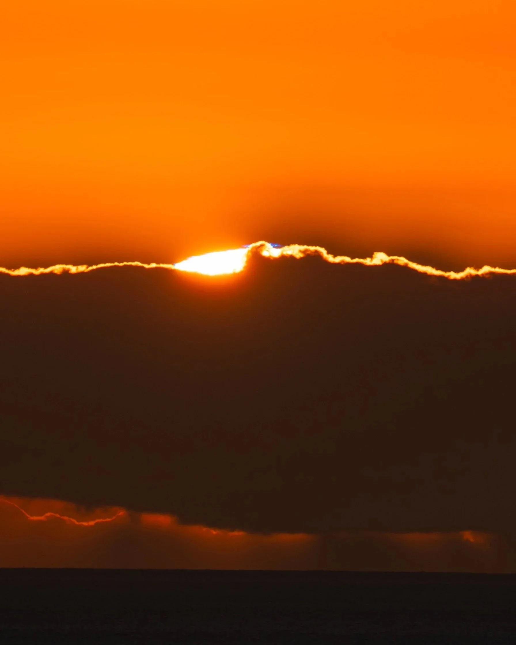 Elusivo destello azul