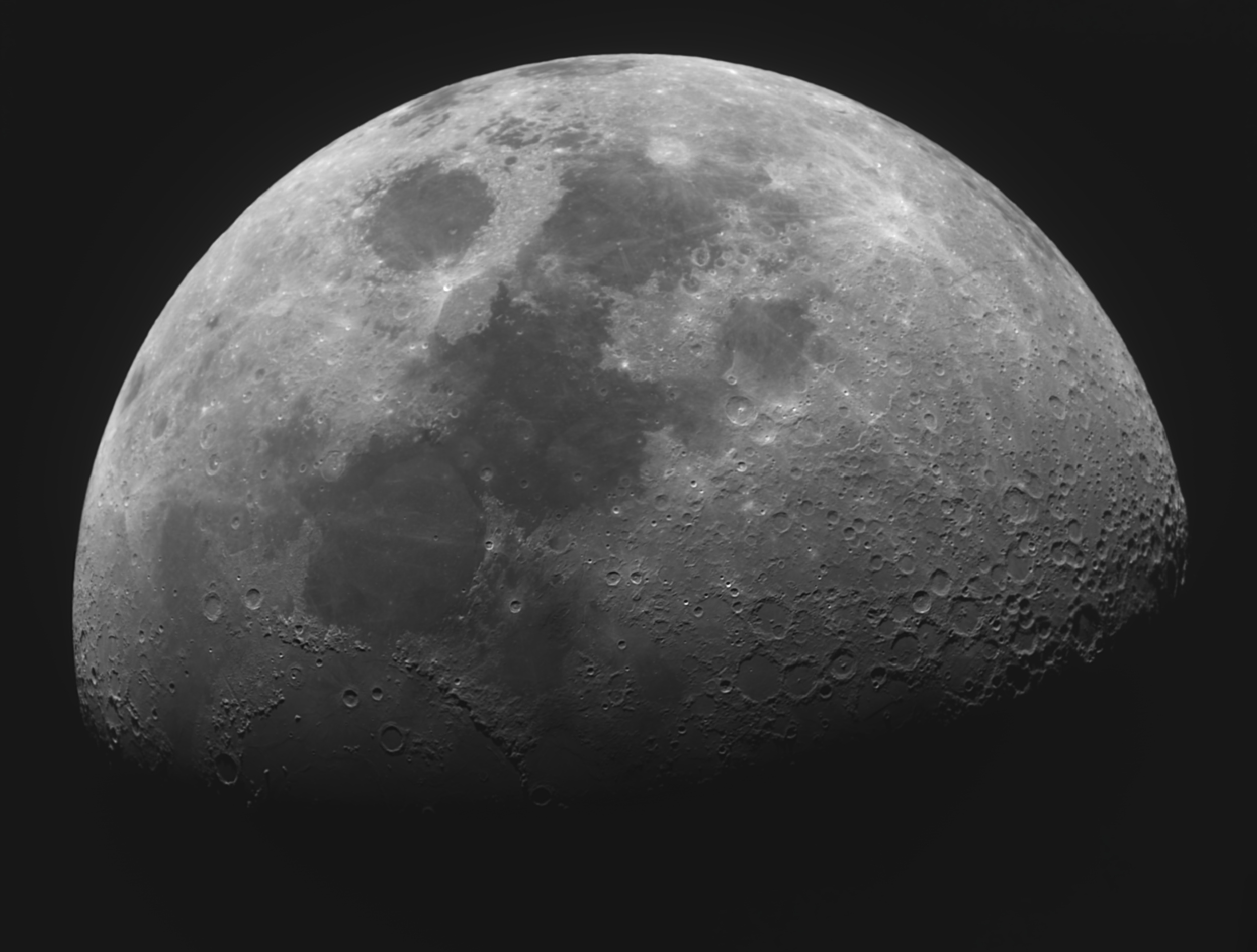 La Luna, sin más…