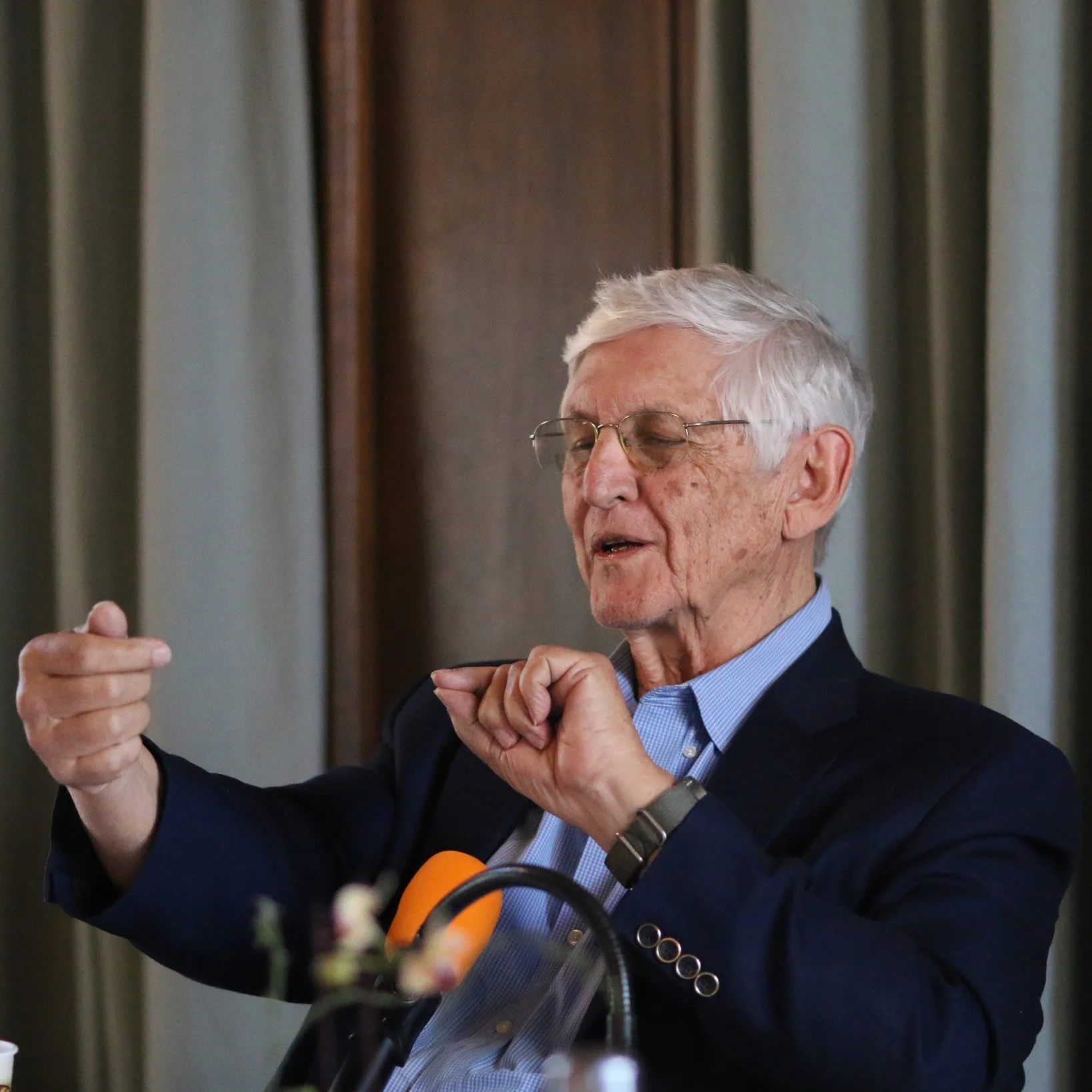 Synchronous Creativity and Transcendent Leadership, By Robert Waterman, Ed.D.