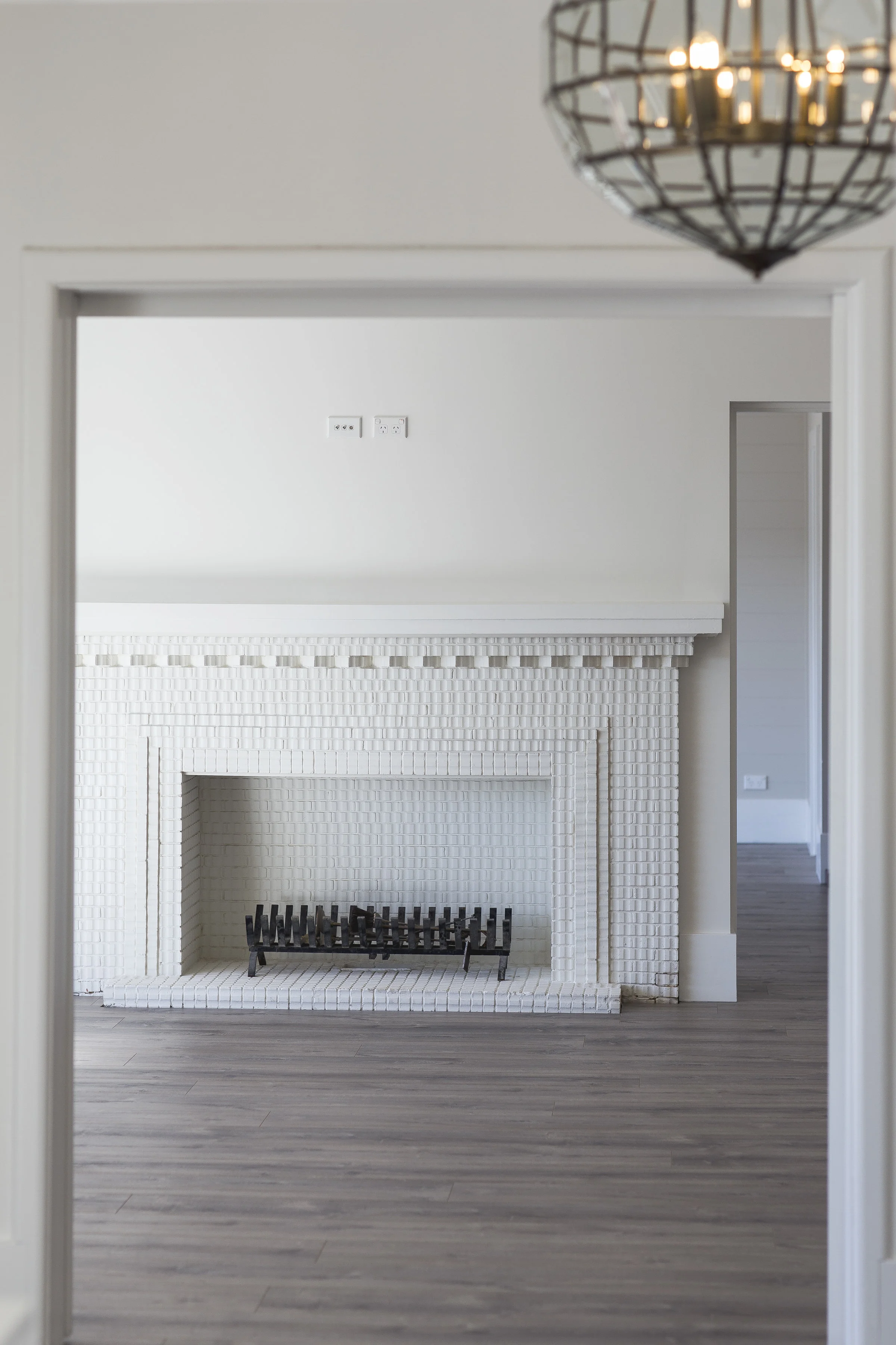 DETAILFIREPLACE.jpg