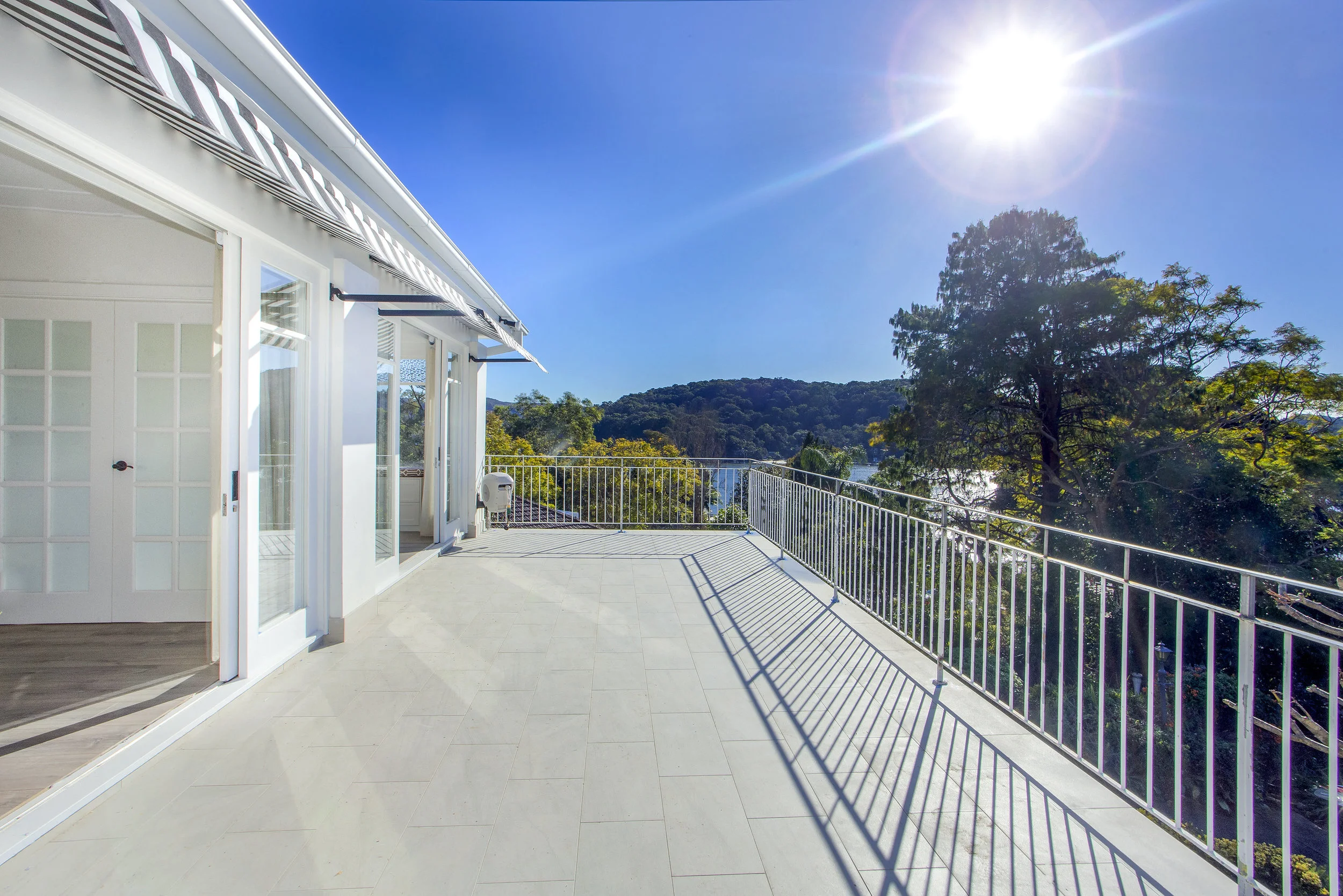 VERANDAHSUNNY.jpg