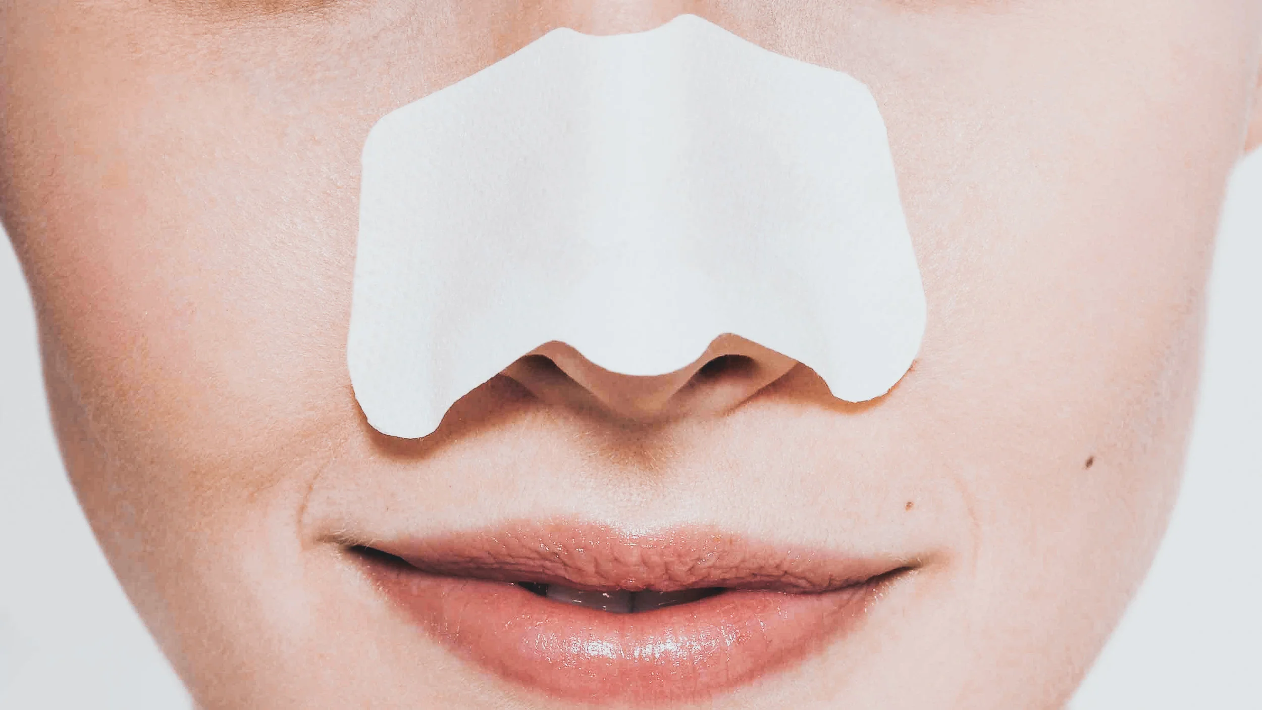 pore-nose-strip-lede.jpg