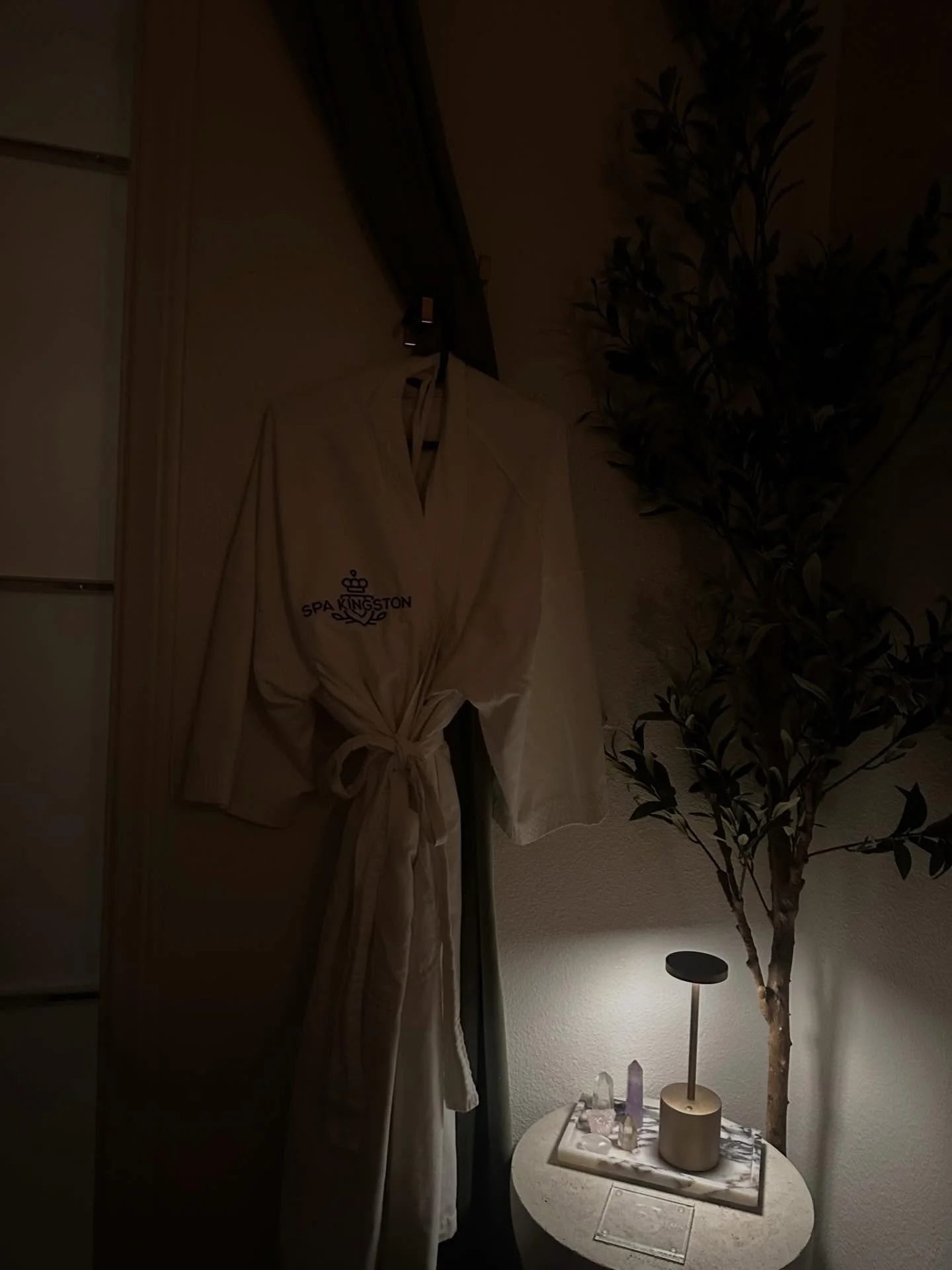 Wrapped in relaxation. Schedule your escape today! 

Only at Spa Kingston.

#spakingston #sandiegospa #sandiegomassage