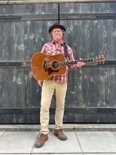 Sunday Social Happy Hour with Dan Eaton