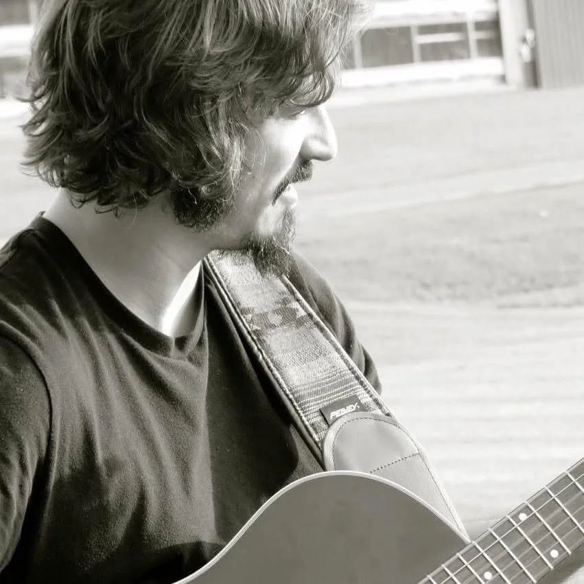 Sunday Social Happy Hour with Travis Prinzi