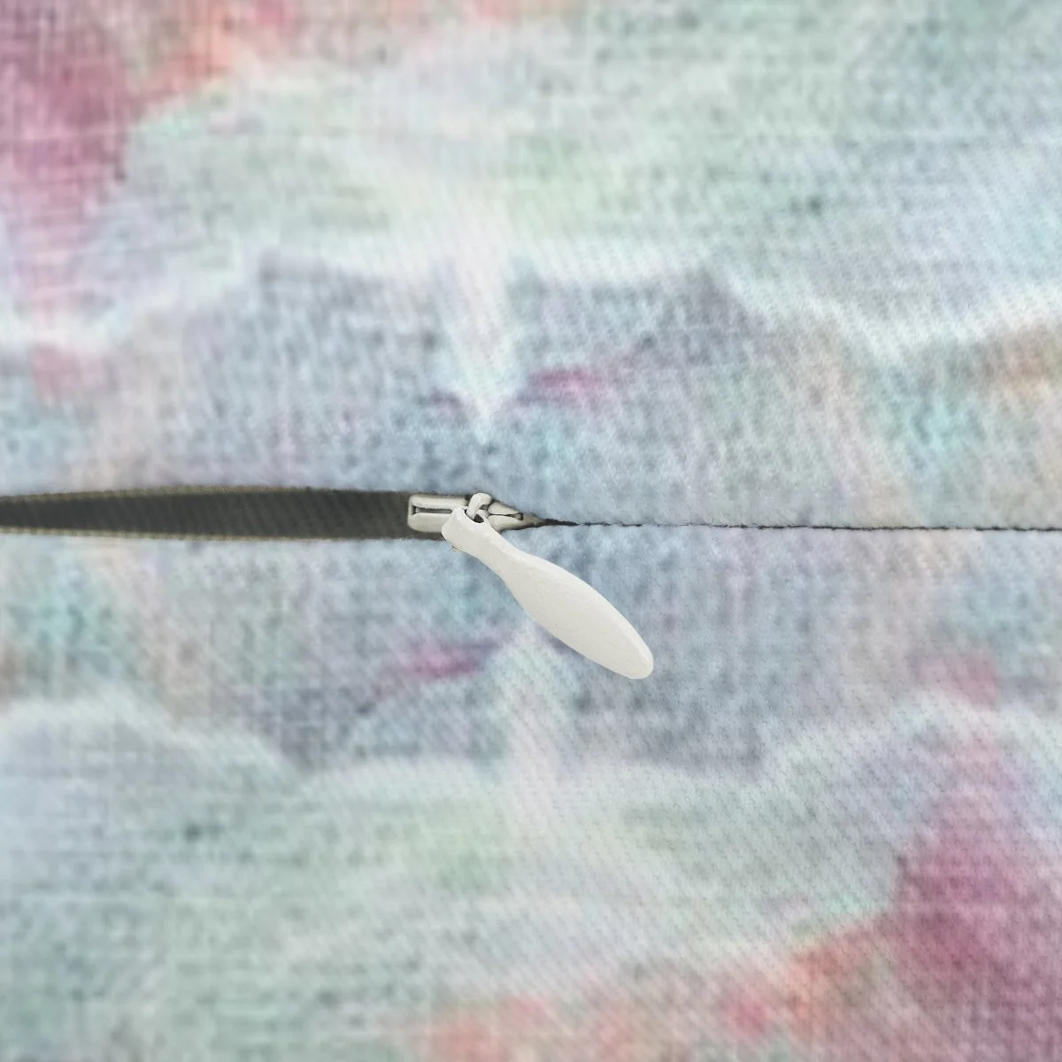 24c10383396cae492cab06d11cccf20e