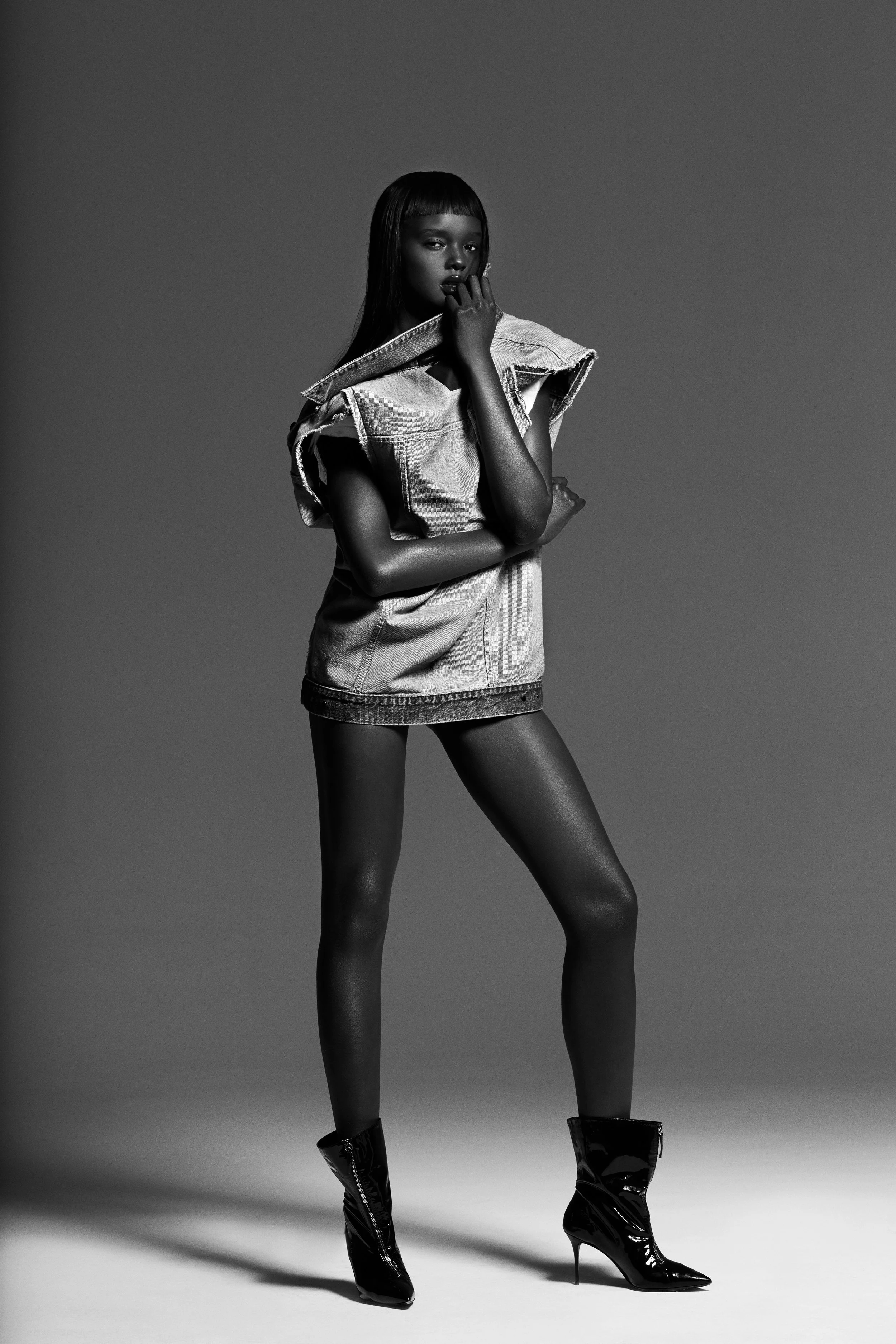 V mag14937_1_xl.jpg